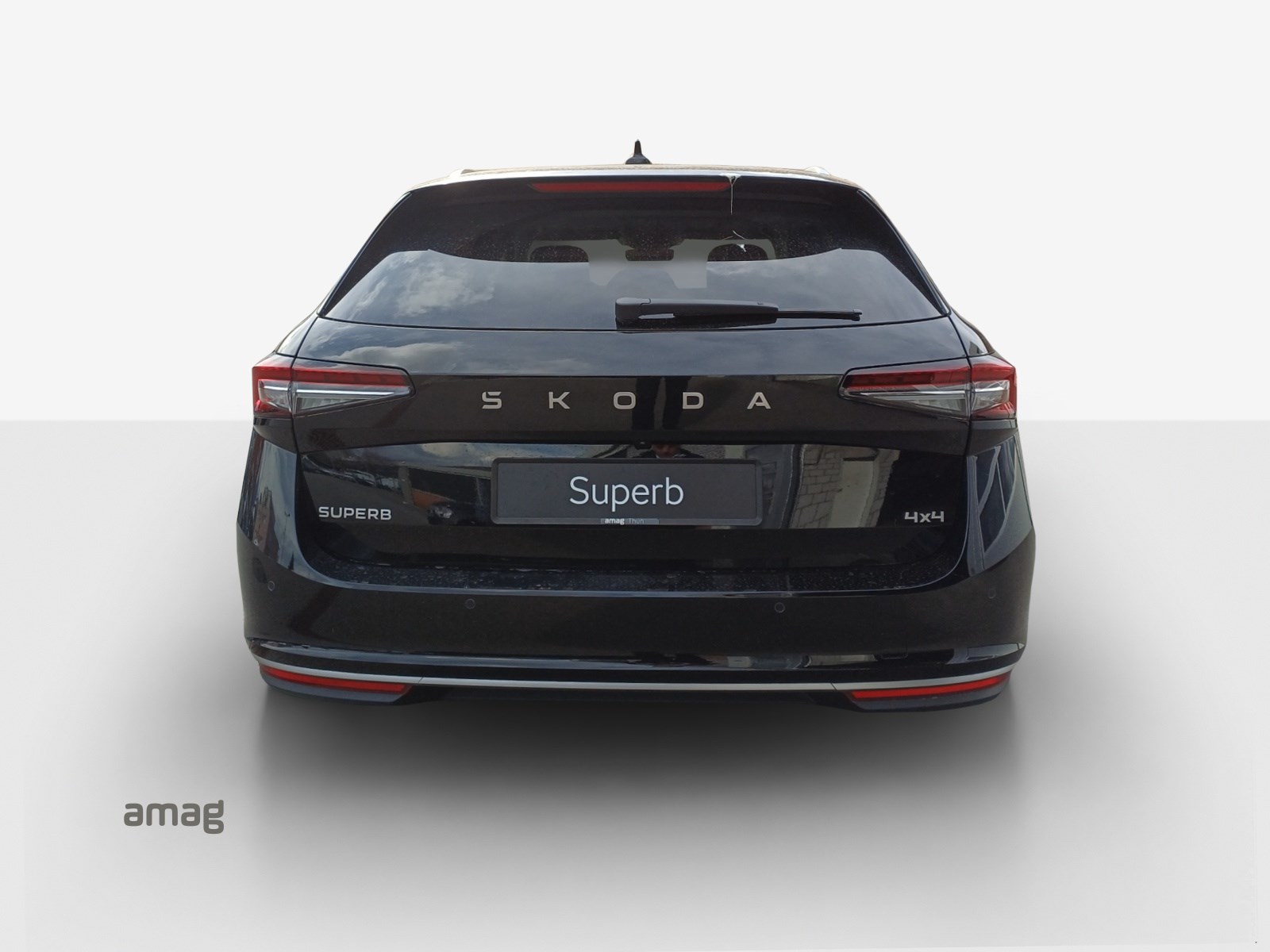 SKODA Superb Combi 2.0 TDi L&K 4x4 DSG-showroom-element-3