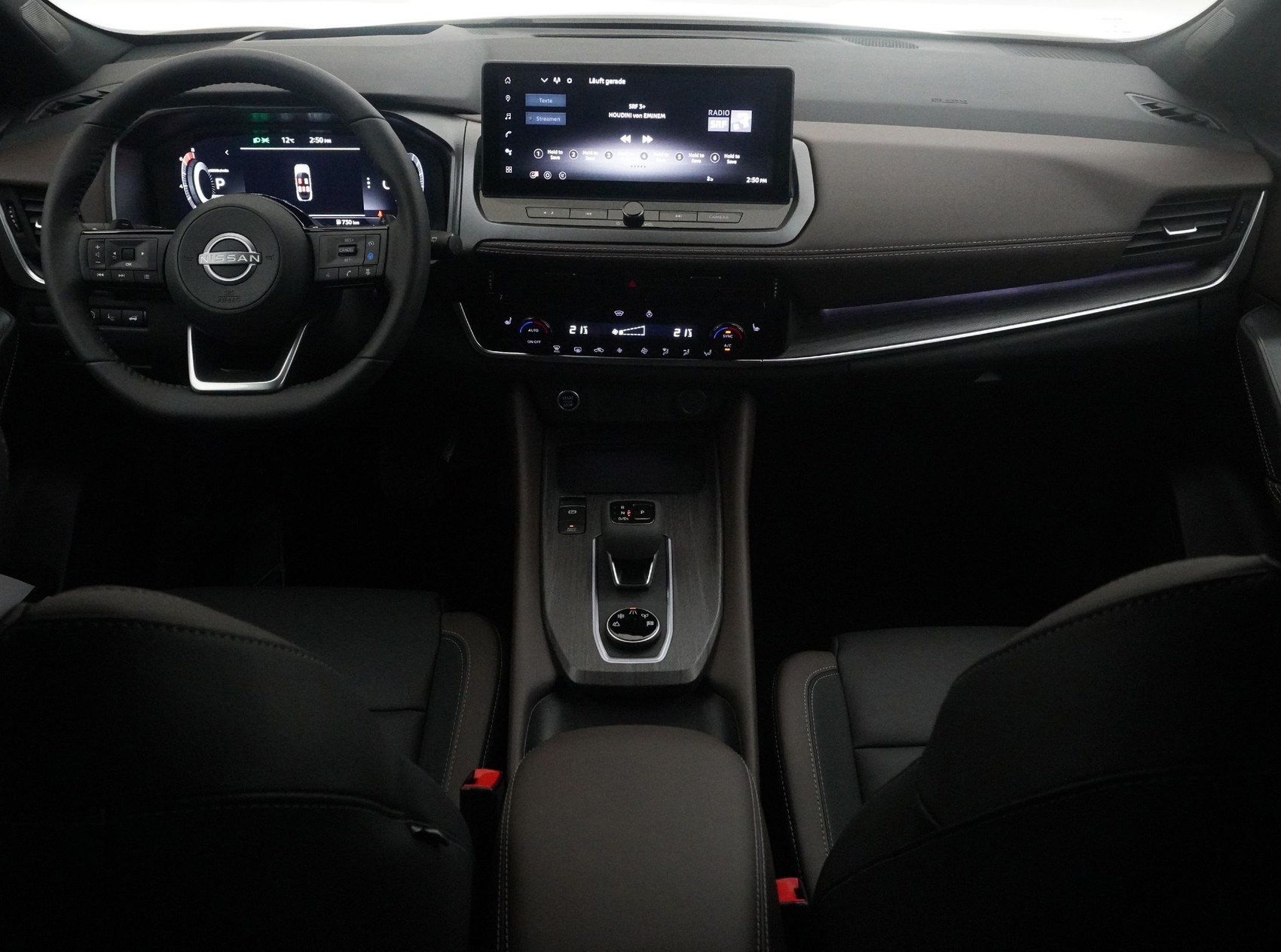 NISSAN QASHQAI 1.3 DIG-T Tekna 4x4-image-6