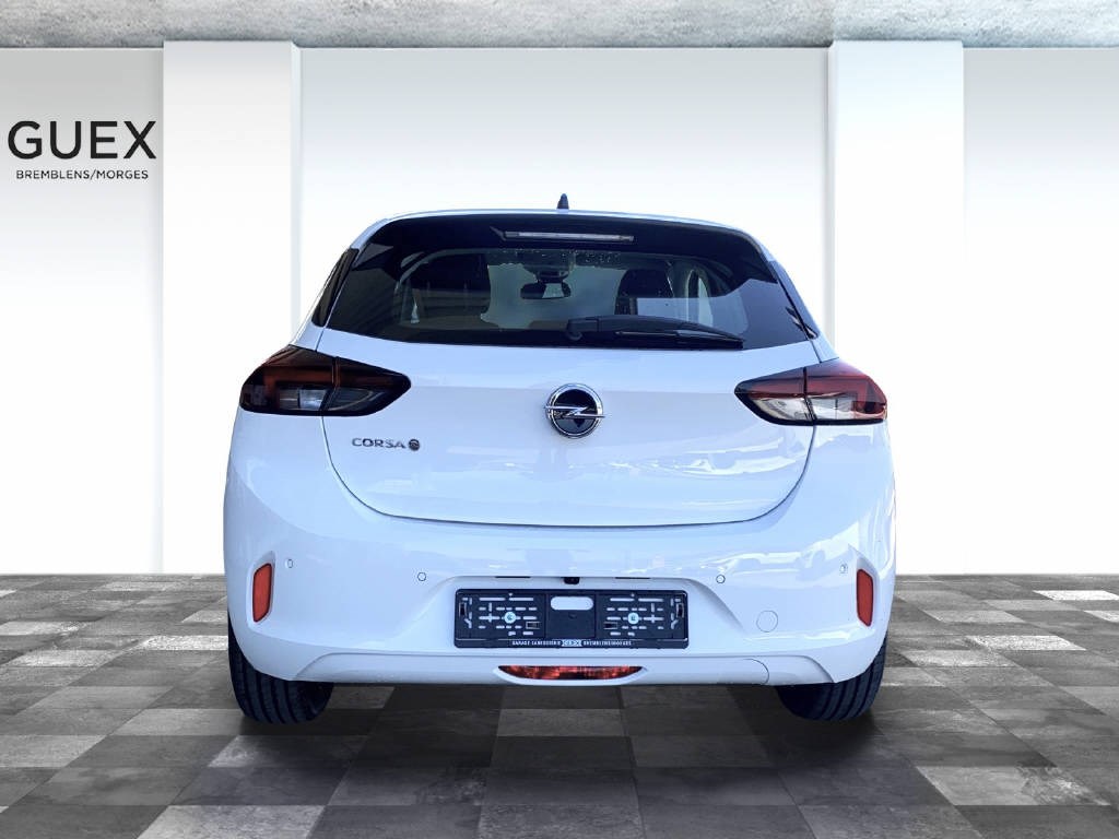 OPEL Corsa e-Edition-showroom-element-2