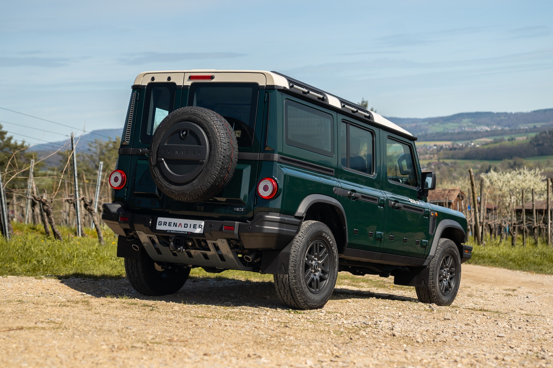 INEOS Grenadier 3.0D Utility Wagon 5-Sitz-showroom-element-3