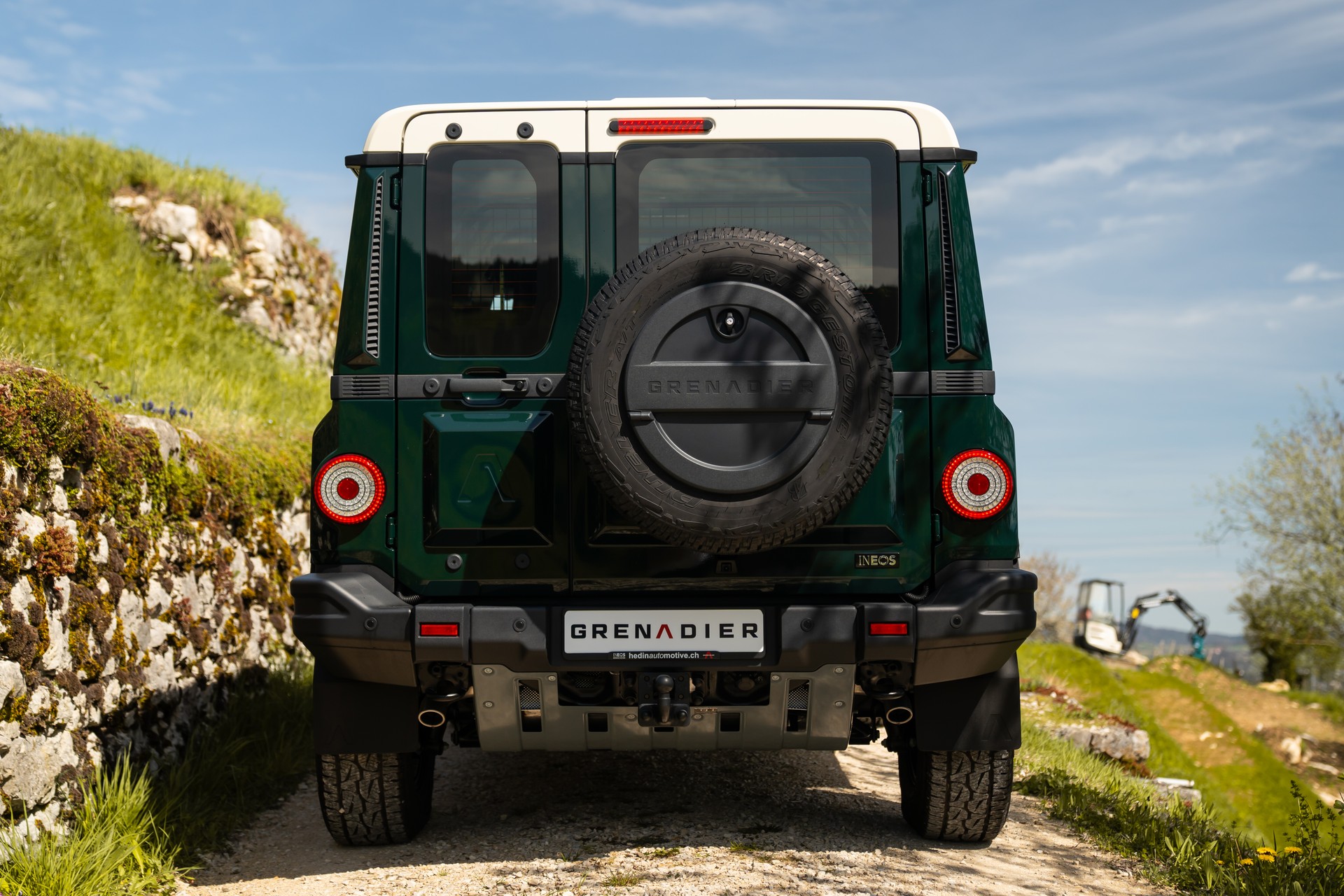 INEOS Grenadier 3.0D Utility Wagon 5-Sitz-showroom-element-2
