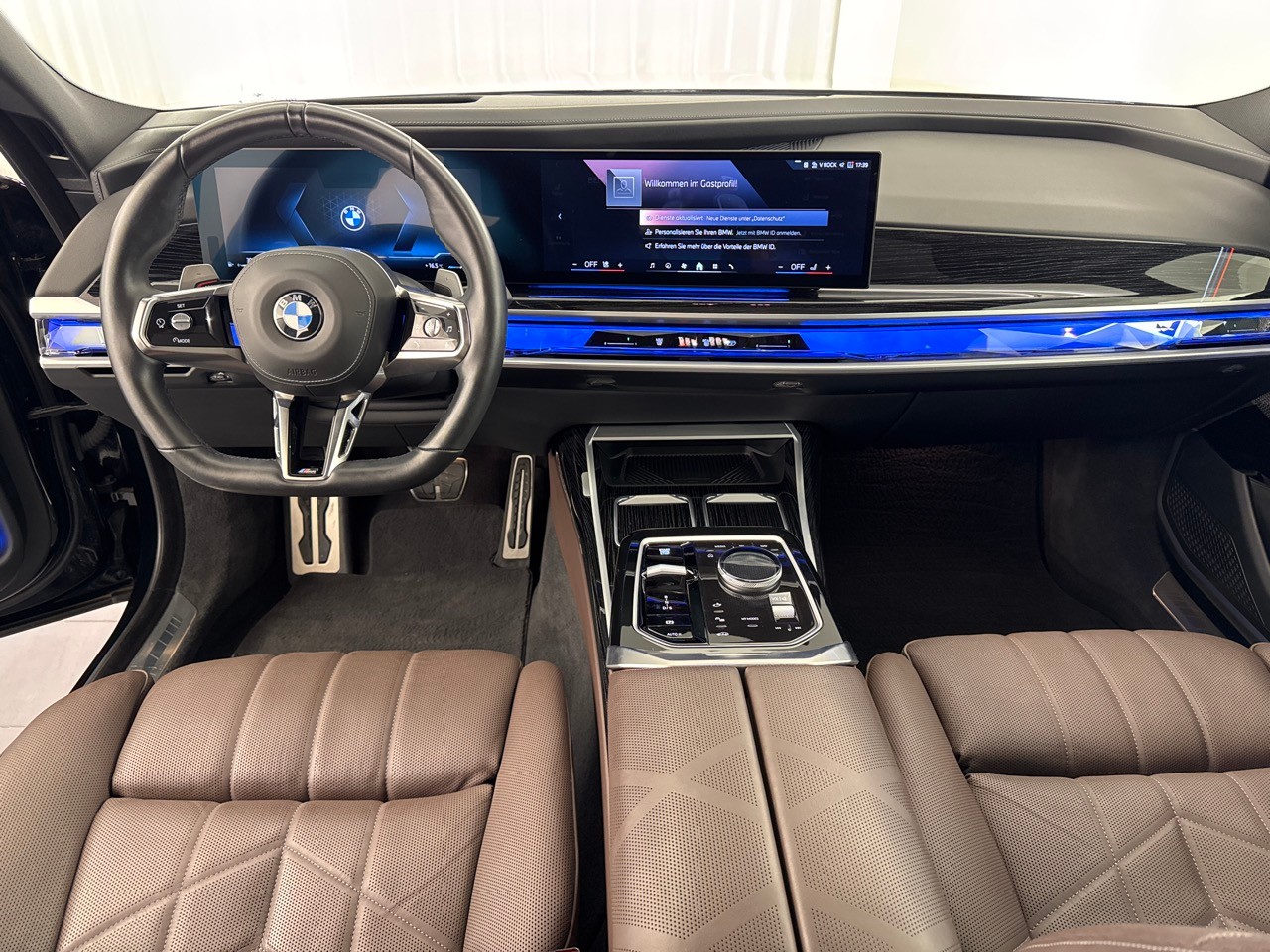 BMW 740d xDrive 48V M Sport-image-6