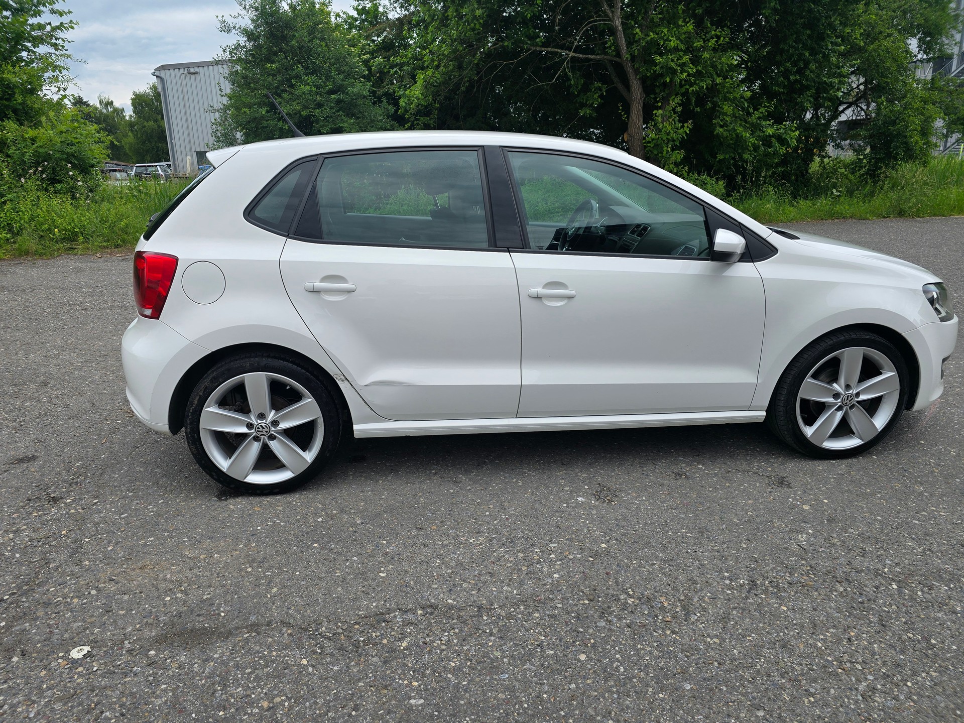 VW Polo 1.2 TSI Comfortline-image-8