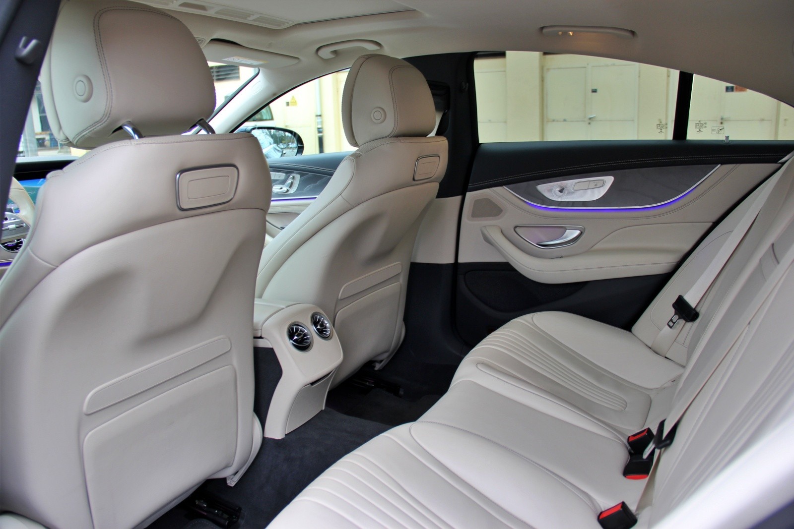 MERCEDES-BENZ CLS 400 d 4Matic Edition1 9G-Tronic-image-14