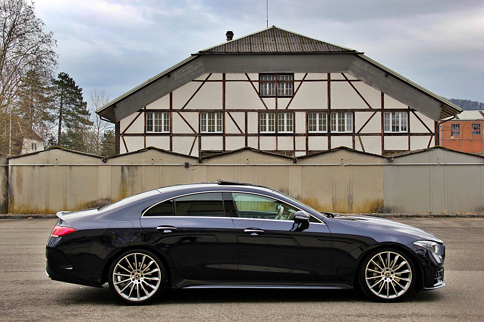 MERCEDES-BENZ CLS 400 d 4Matic Edition1 9G-Tronic-image-5