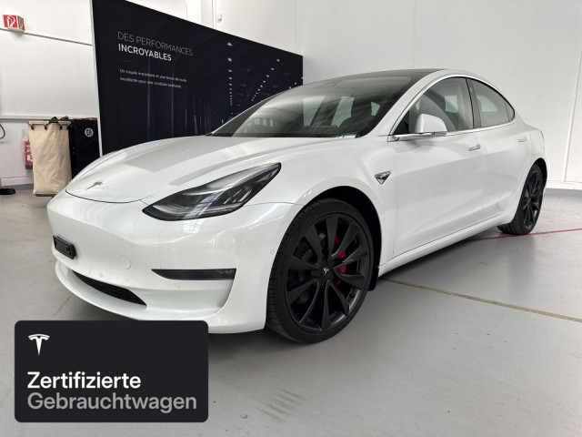TESLA Model 3 Performance