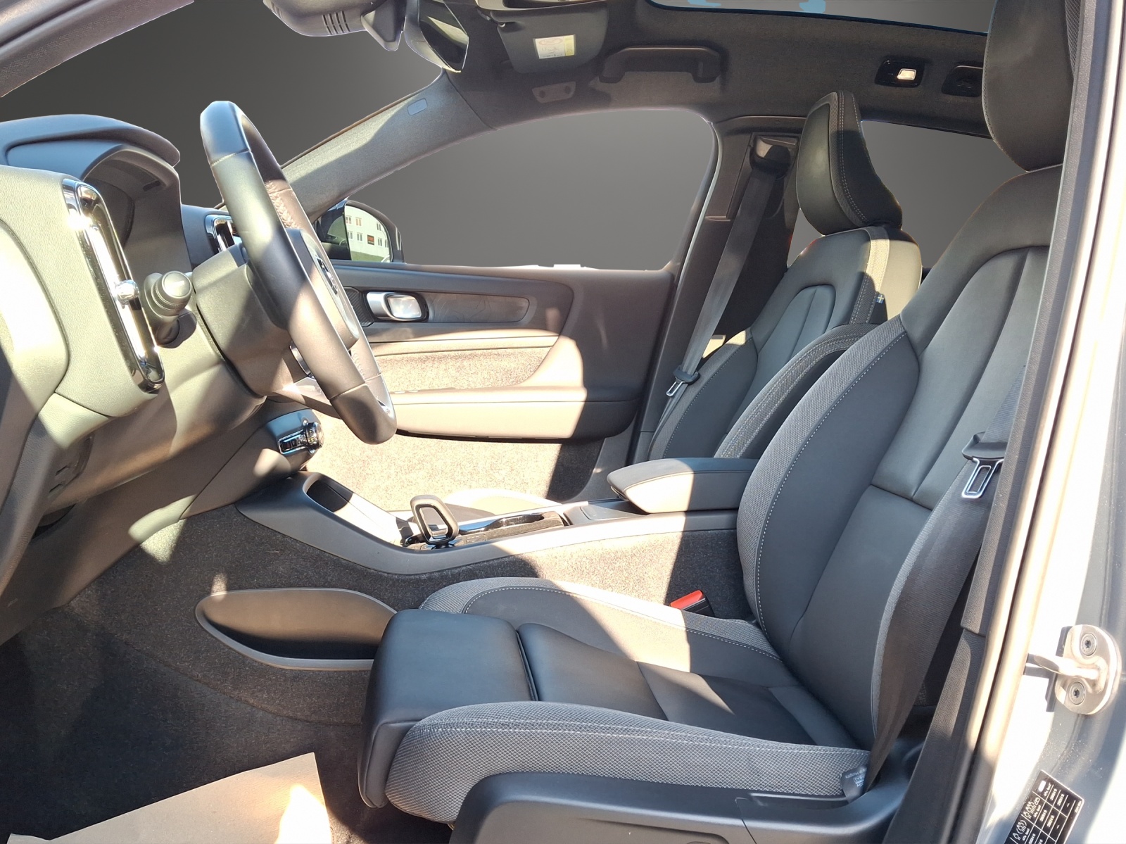 Image VOLVO C40 C40 Recharge P8 Twin AWD Pure Electric Ultimate