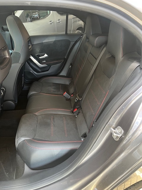 MERCEDES-BENZ A 220 4Matic 8G-DCT-image-9