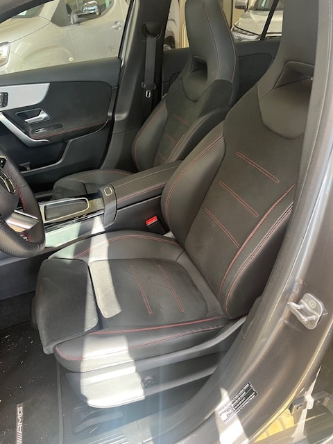 MERCEDES-BENZ A 220 4Matic 8G-DCT-image-4