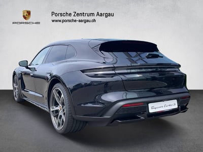 Porsche Taycan Turbo S Cross Turismo - Bild 4