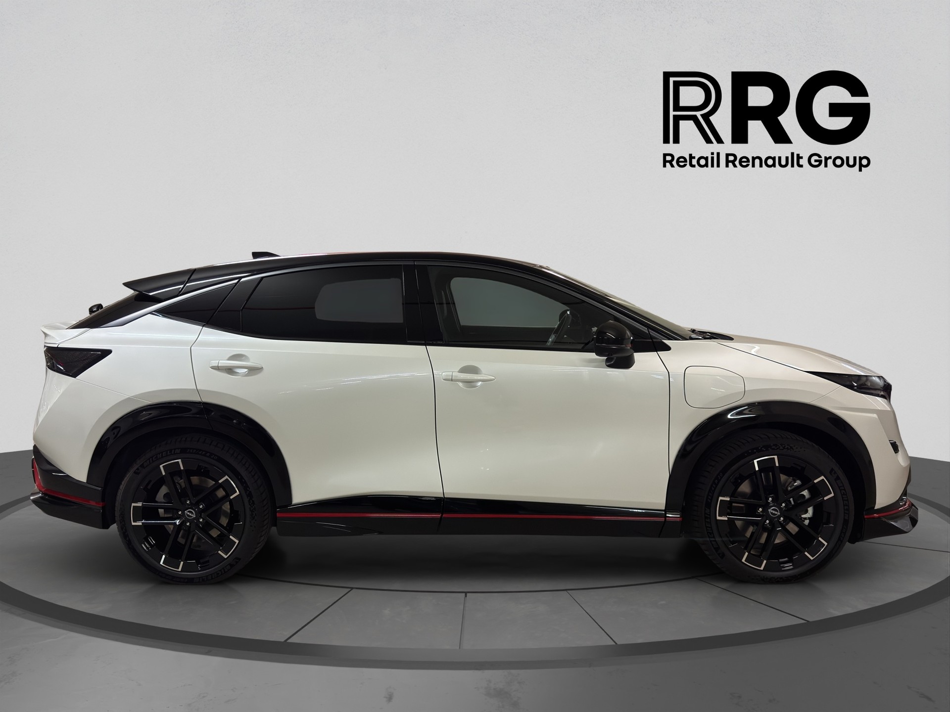 NISSAN Ariya 87 kWh e-4orce Nismo Allrad-showroom-element-1