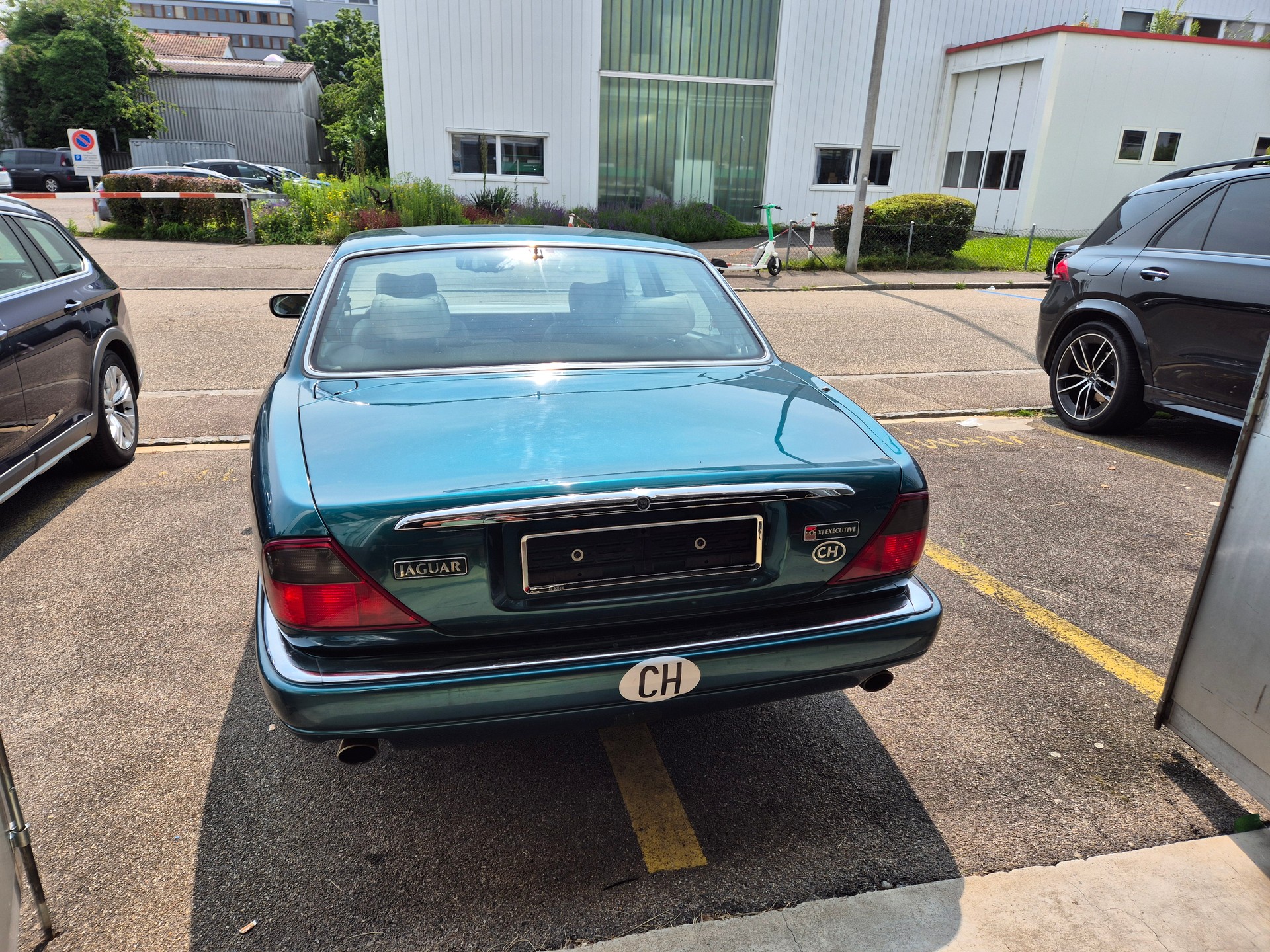 JAGUAR XJ 3.2 Executive-image-6
