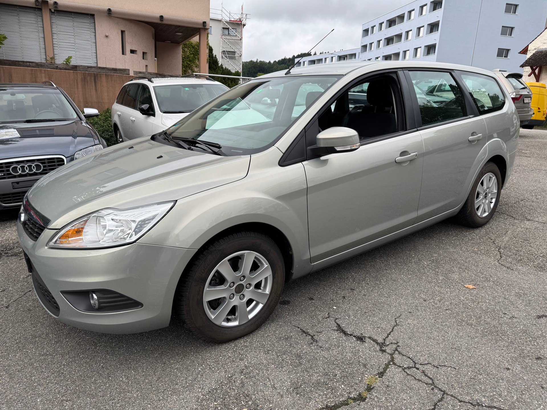 FORD Focus 1.6 TDCi ECOnetic Carving-showroom-element-2