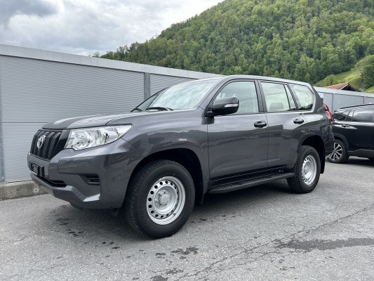 TOYOTA LandCruiser 2.8TD Active