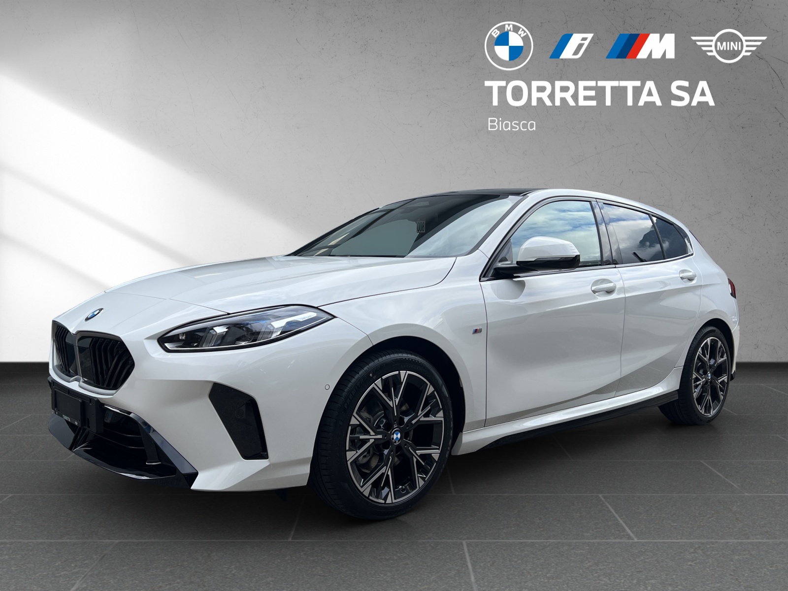 BMW 116 Steptronic M Sport-showroom-element-1