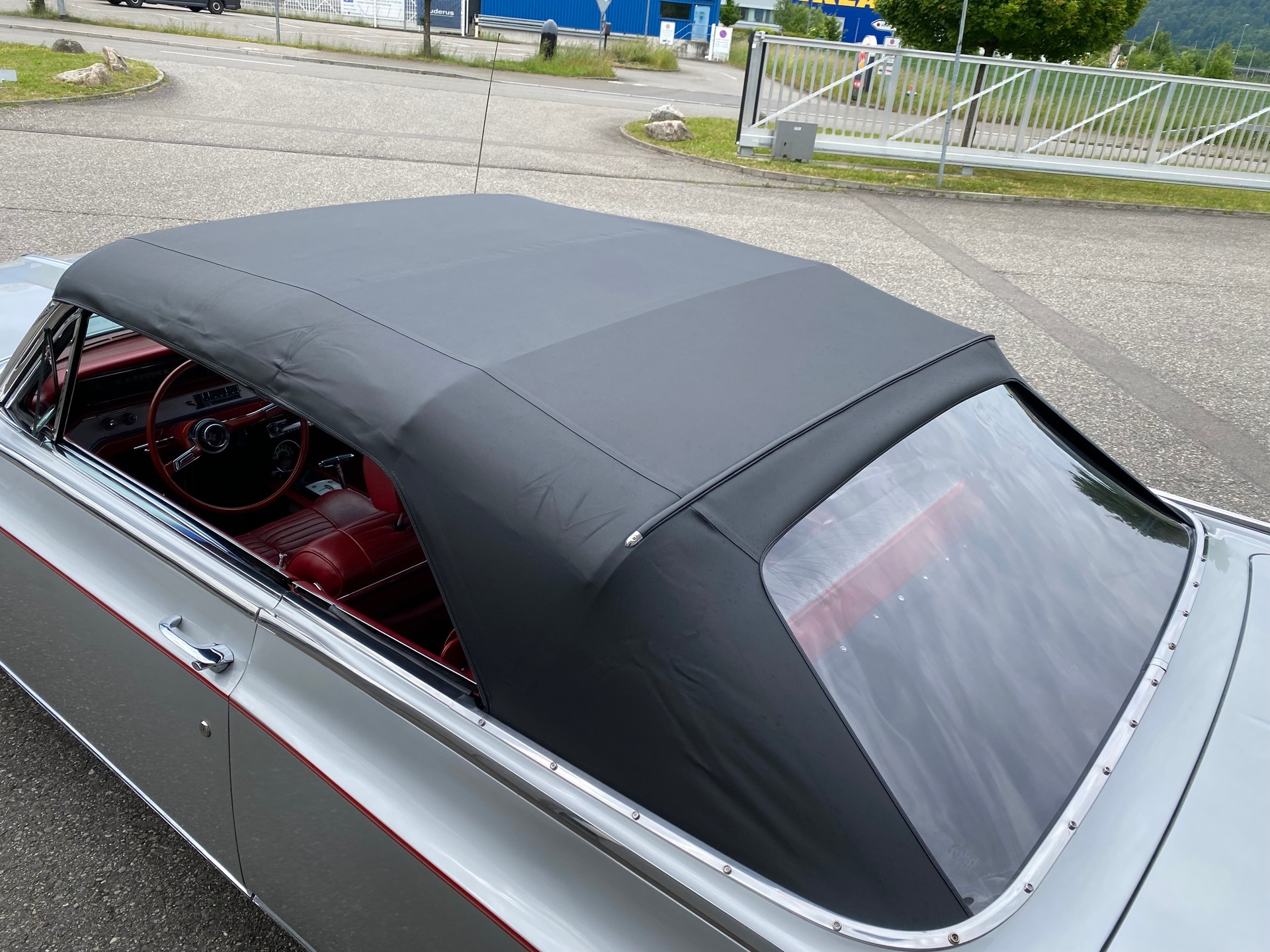 OLDSMOBILE Starfire-showroom-element-2