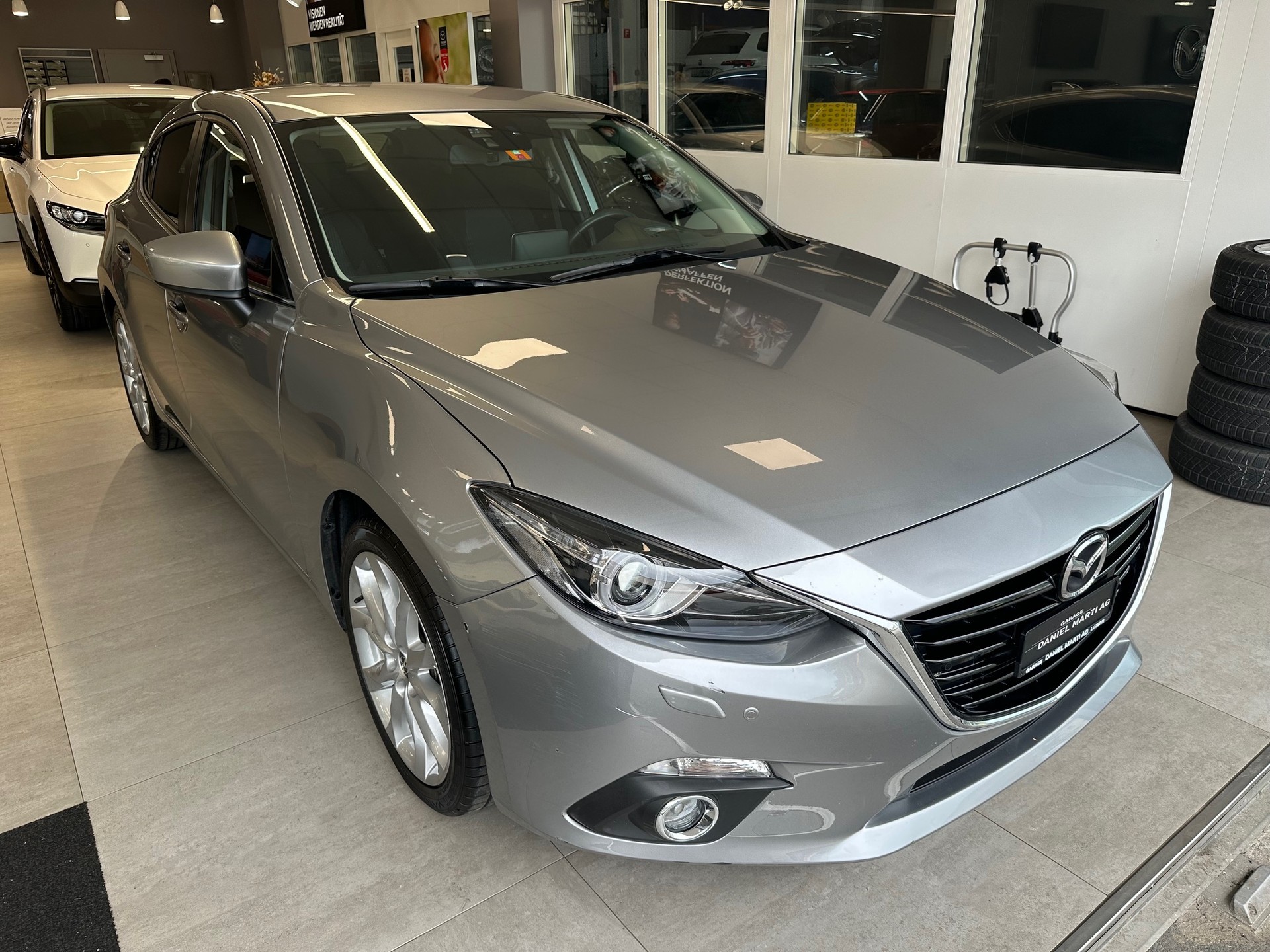 MAZDA 3 2.0 16V Revolution Activematic