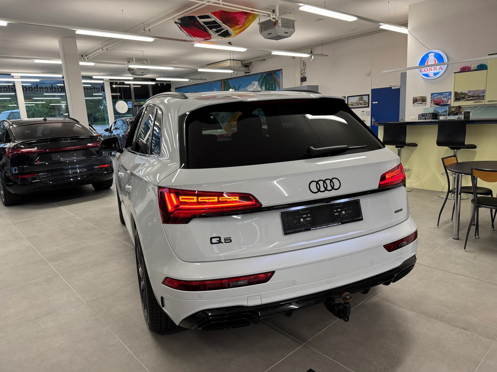 AUDI Q5 40 TDI (NeuesMod.2024) Black Edition quattro S-tronic *204PS* NP.93`290.--image-8