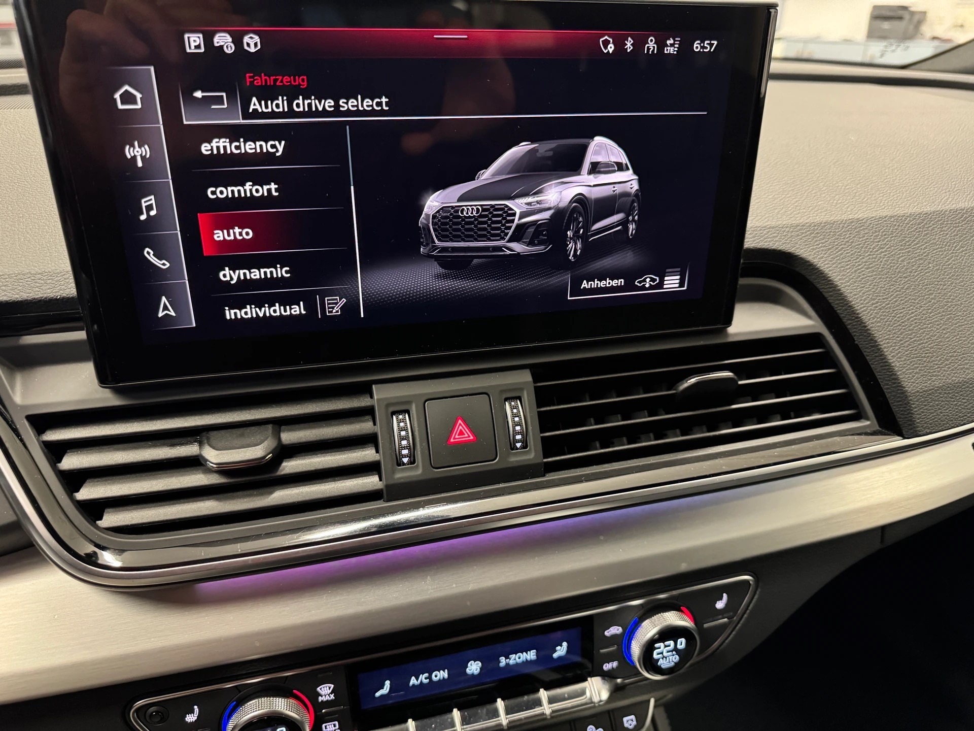 AUDI Q5 40 TDI (NeuesMod.2024) Black Edition quattro S-tronic *204PS* NP.93`290.--image-26