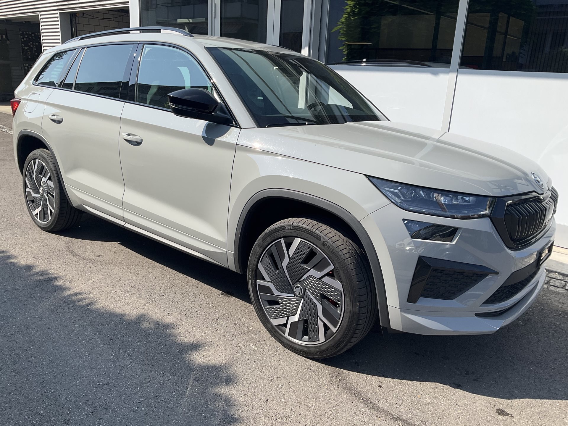 SKODA KODIAQ RS 4x4 *** ANHÄNGEKUPPLUNG ***-showroom-element-2