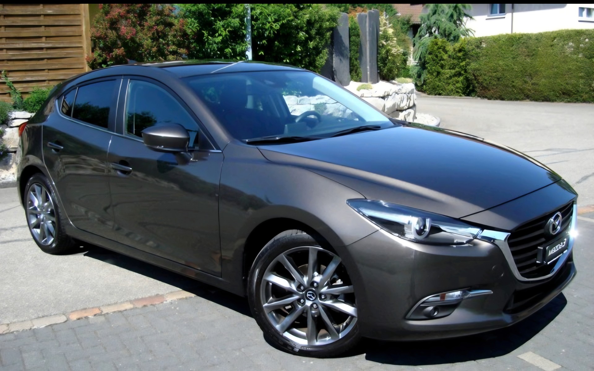 MAZDA 3 SKYACTIV-G 100 Ambition Plus