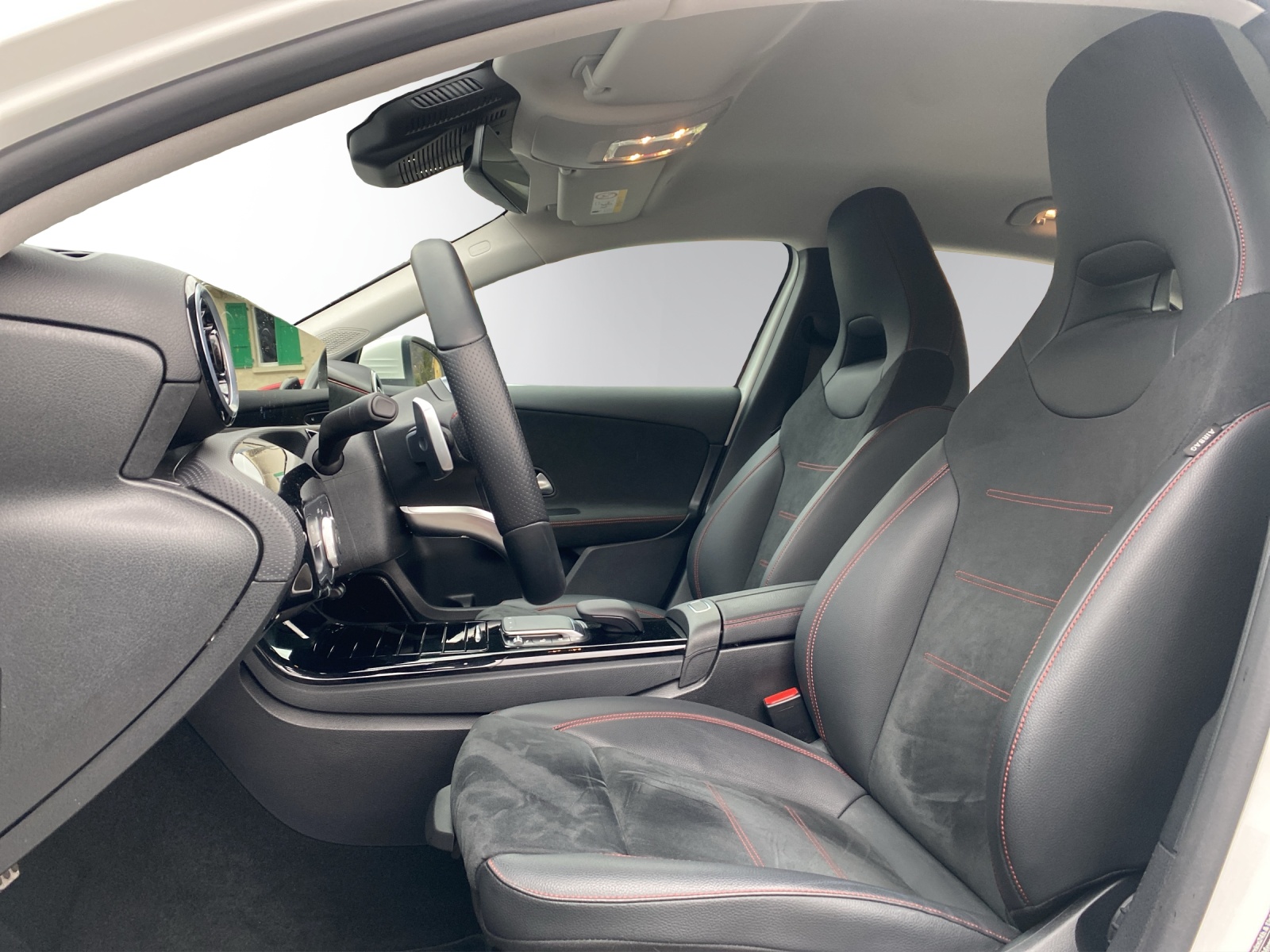 Image MERCEDES-BENZ A-200 A 200 AMG Line 4Matic