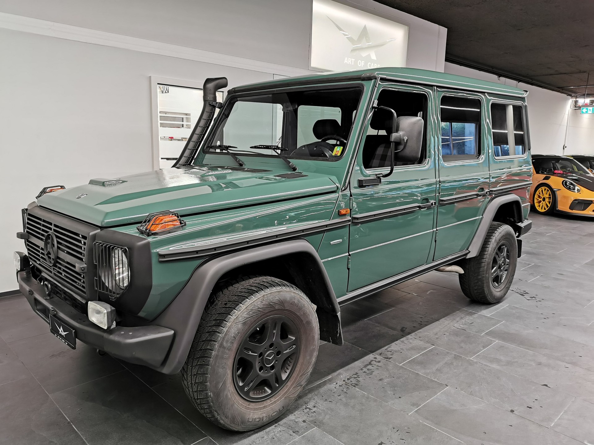 MERCEDES-BENZ G 300 CDI 280 CDI PROFESSIONAL ACHAT GRÜN (AGATA GREEN) PUR EDITION 30 461 KLIMA STANDHEIZUNG-image-2