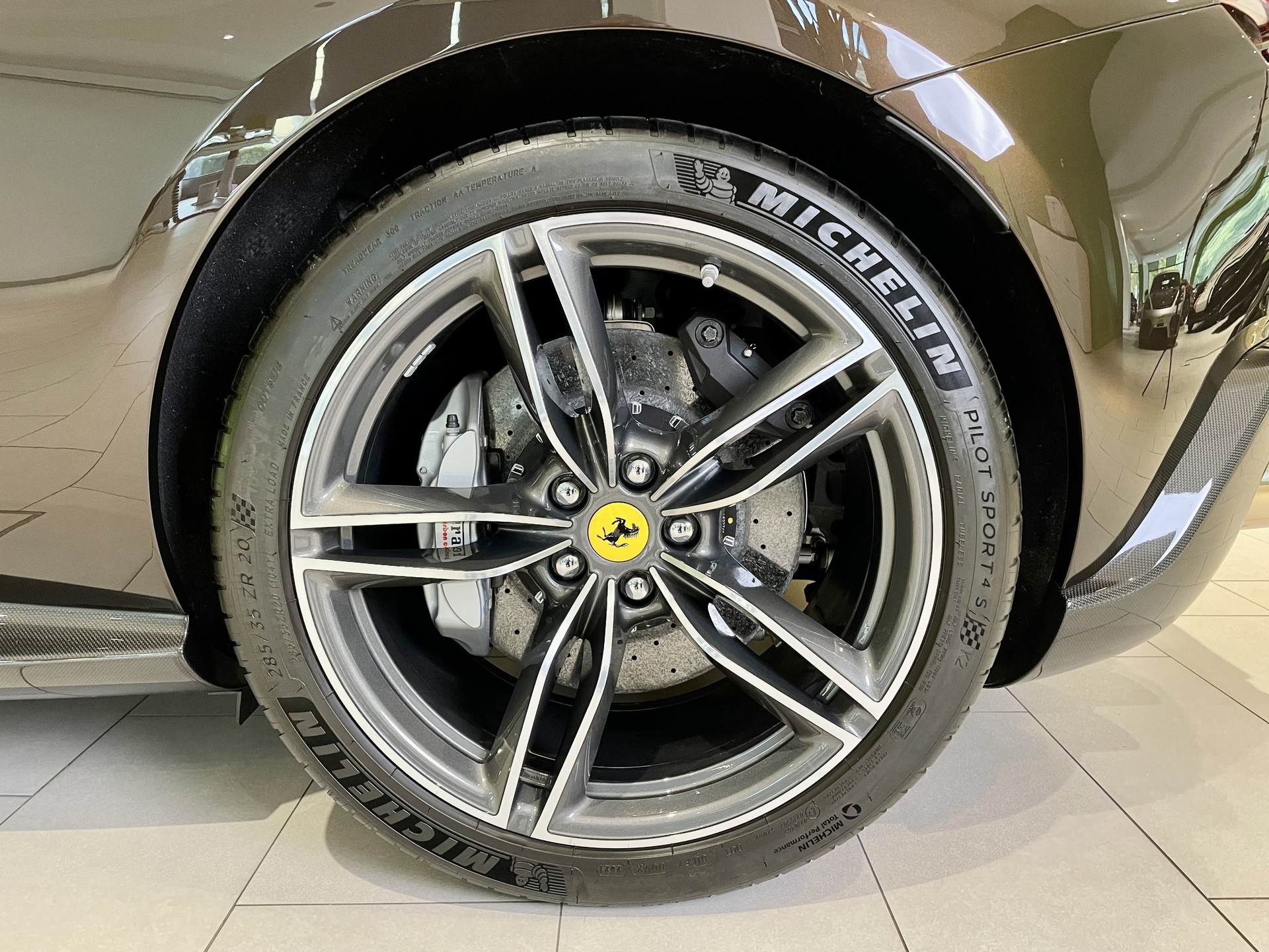 FERRARI Roma 3.9 V8 T-image-7