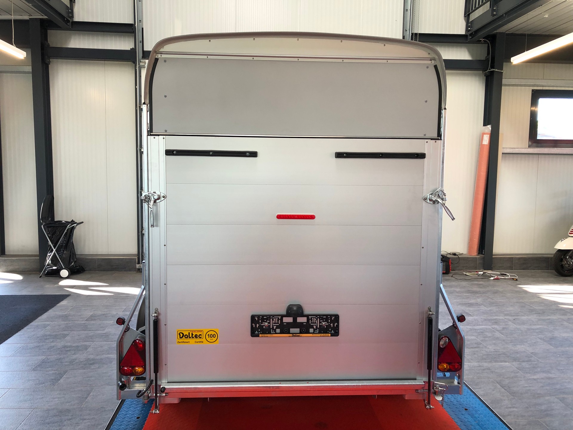 DALTEC Cheval Liberté AERO C500 Roadster-showroom-element-3