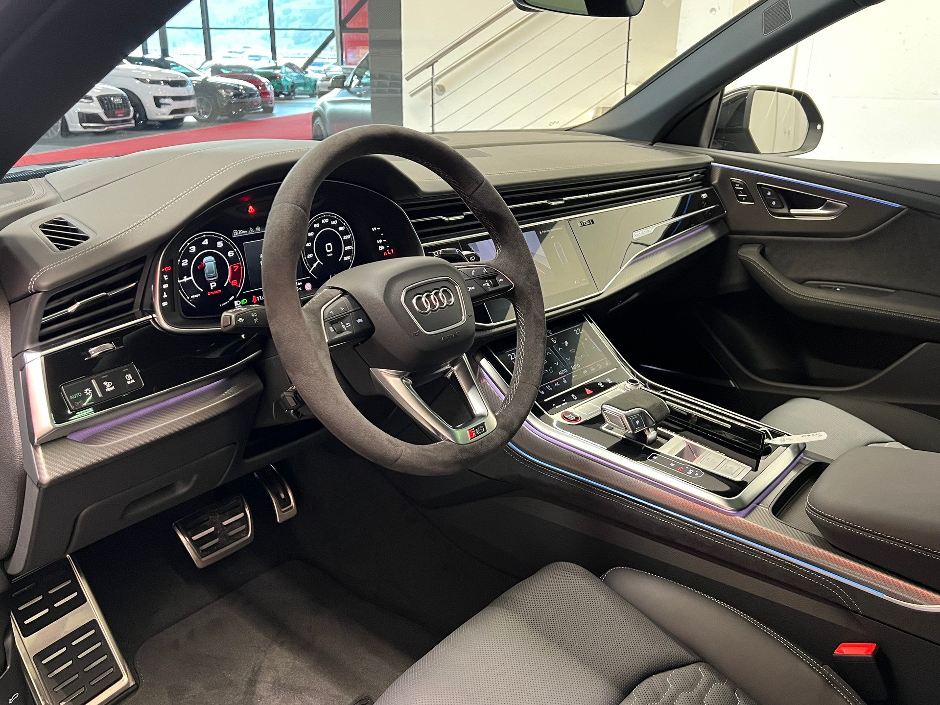 AUDI RSQ8 performance quattro-image-11