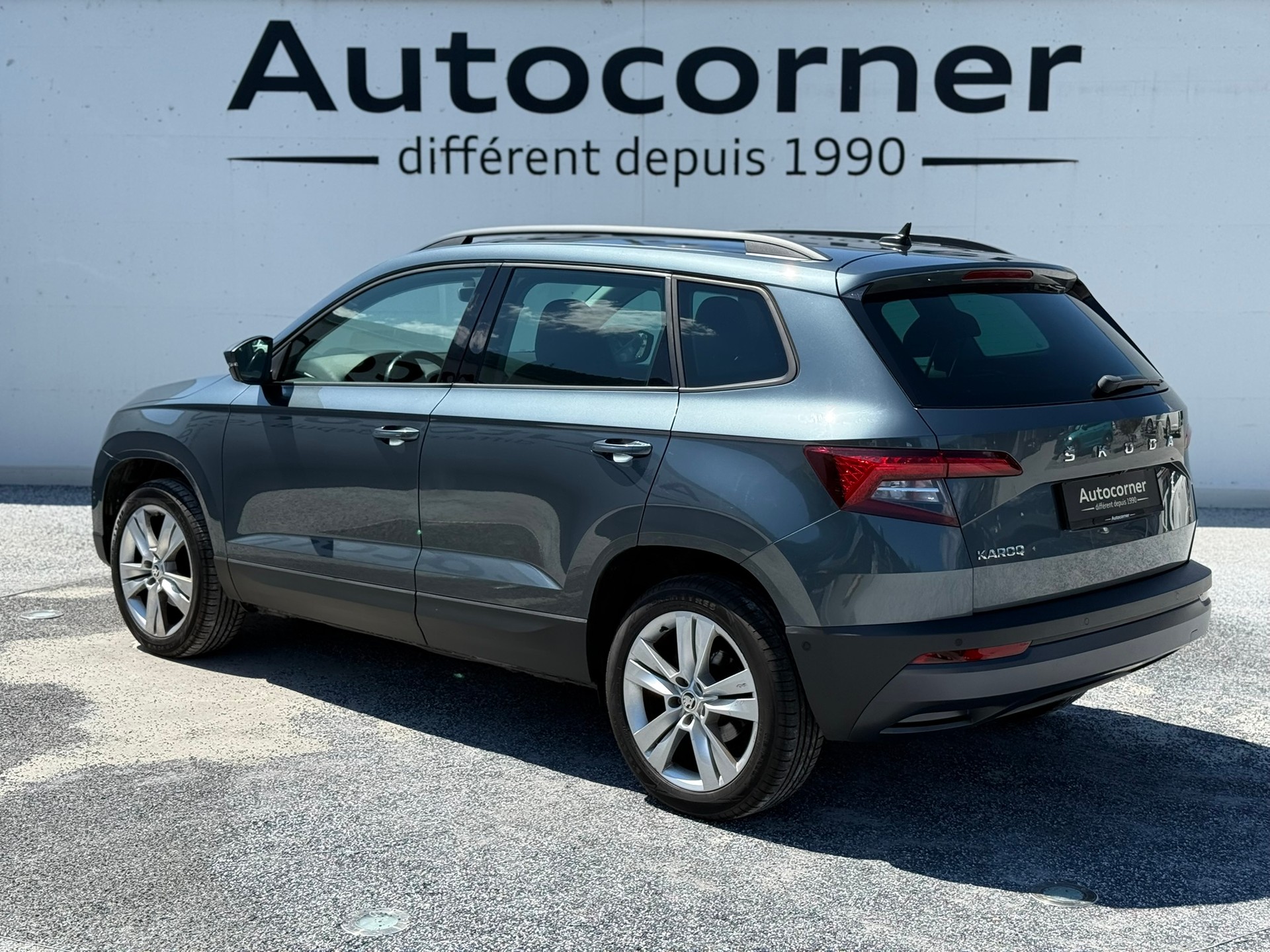 SKODA Karoq 1.5 TSI ACT Style DSG-showroom-element-3