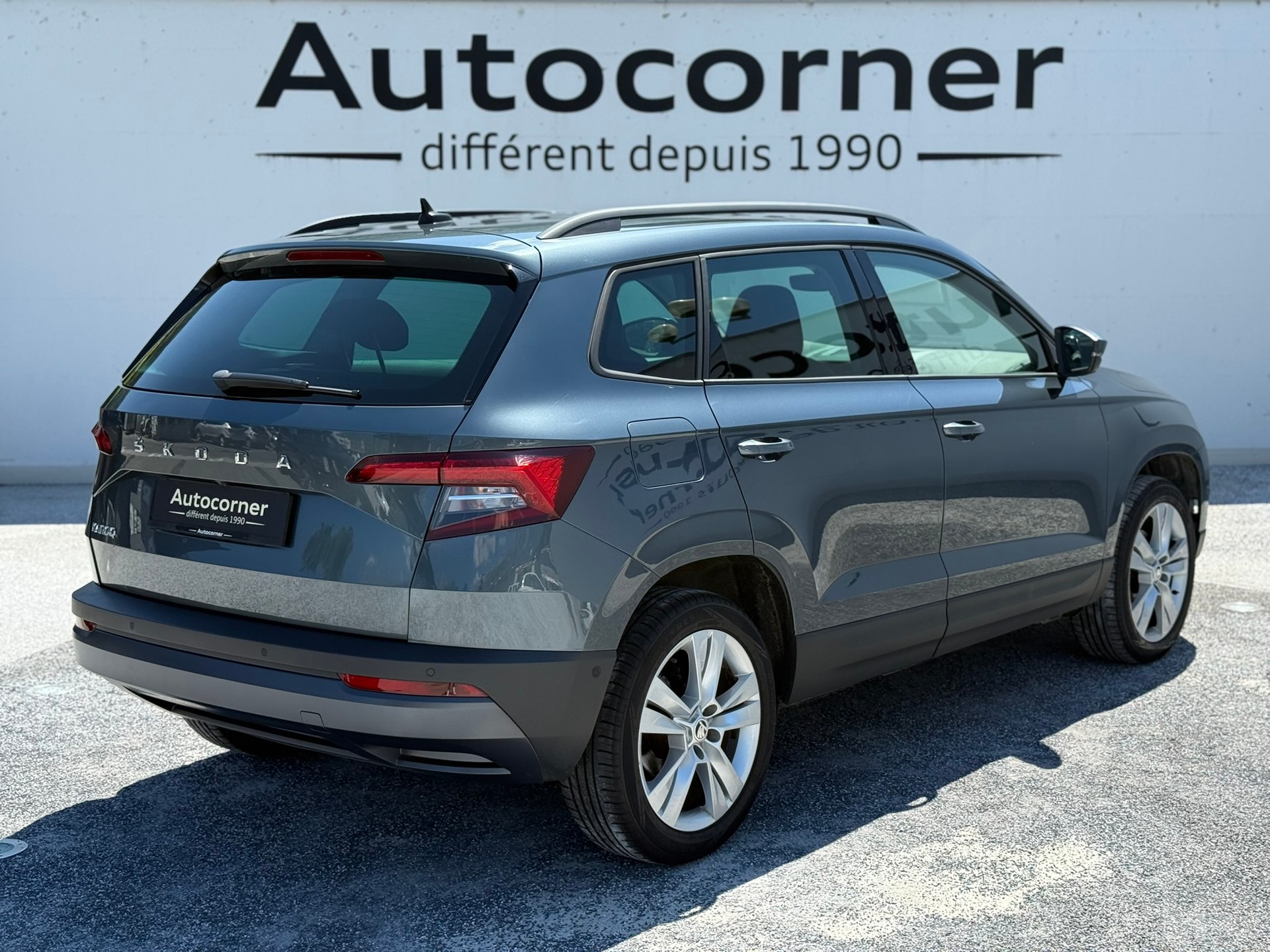 SKODA Karoq 1.5 TSI ACT Style DSG-showroom-element-1