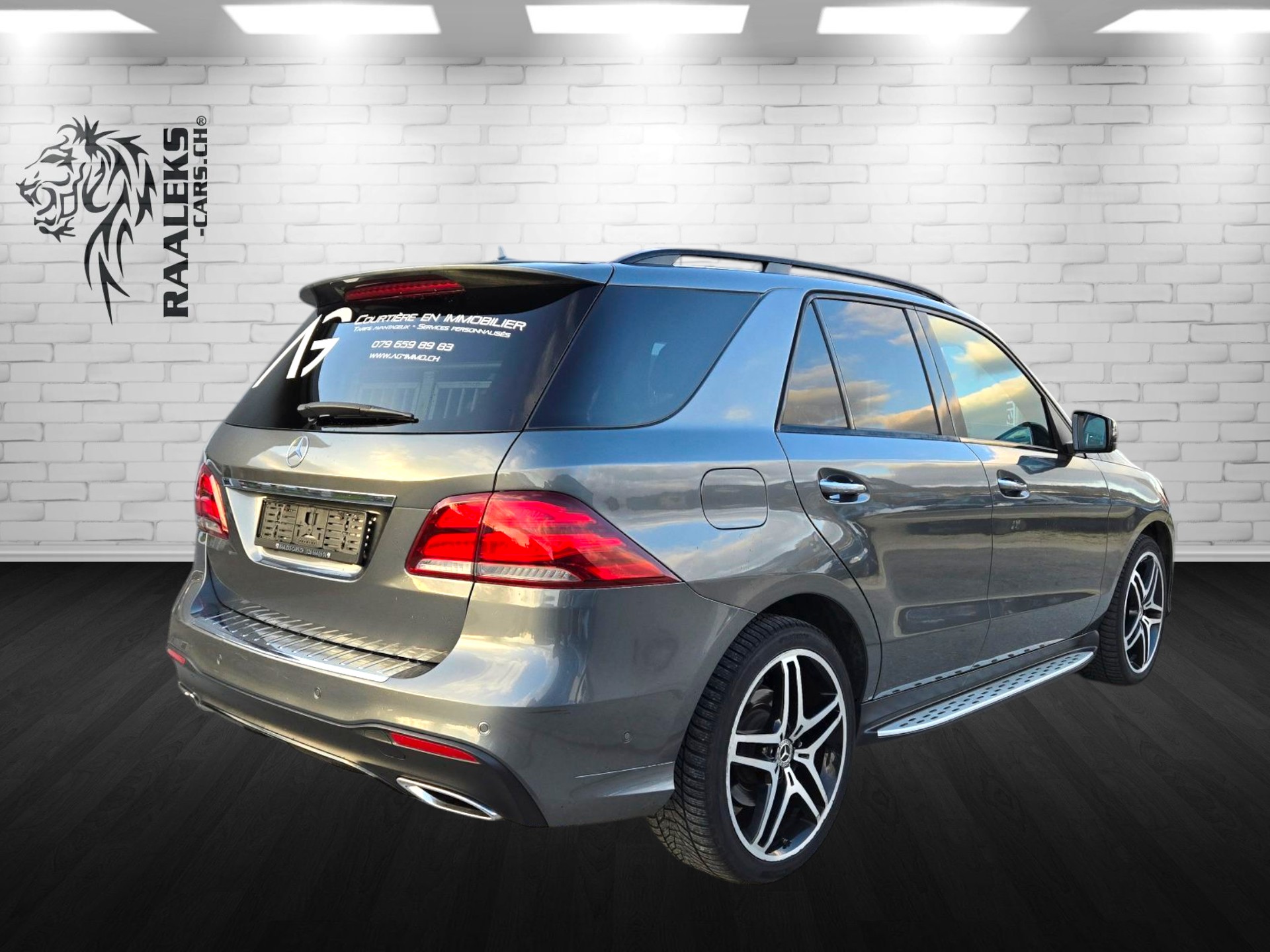 MERCEDES-BENZ GLE 350 d Executive 4Matic 9G-Tronic-showroom-element-2
