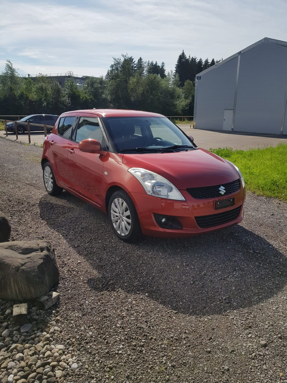 SUZUKI Swift (Limousine)