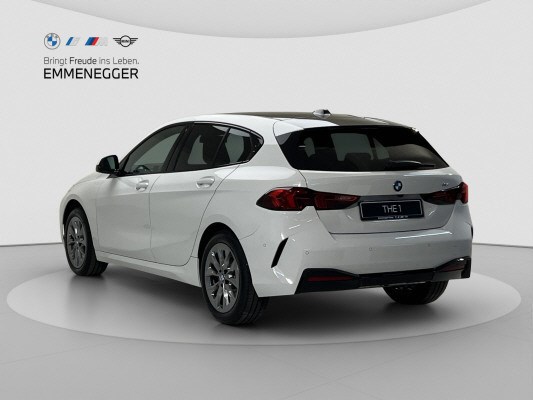 BMW 116 Steptronic-showroom-element-2