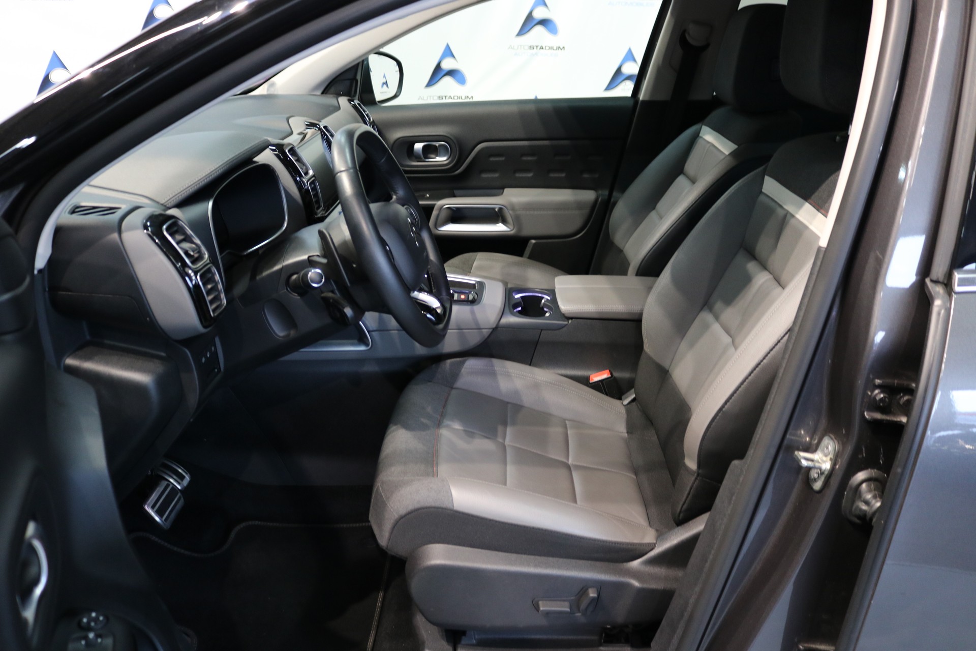CITROEN C5 Aircross 1.6 PHEV Shine-showroom-element-2