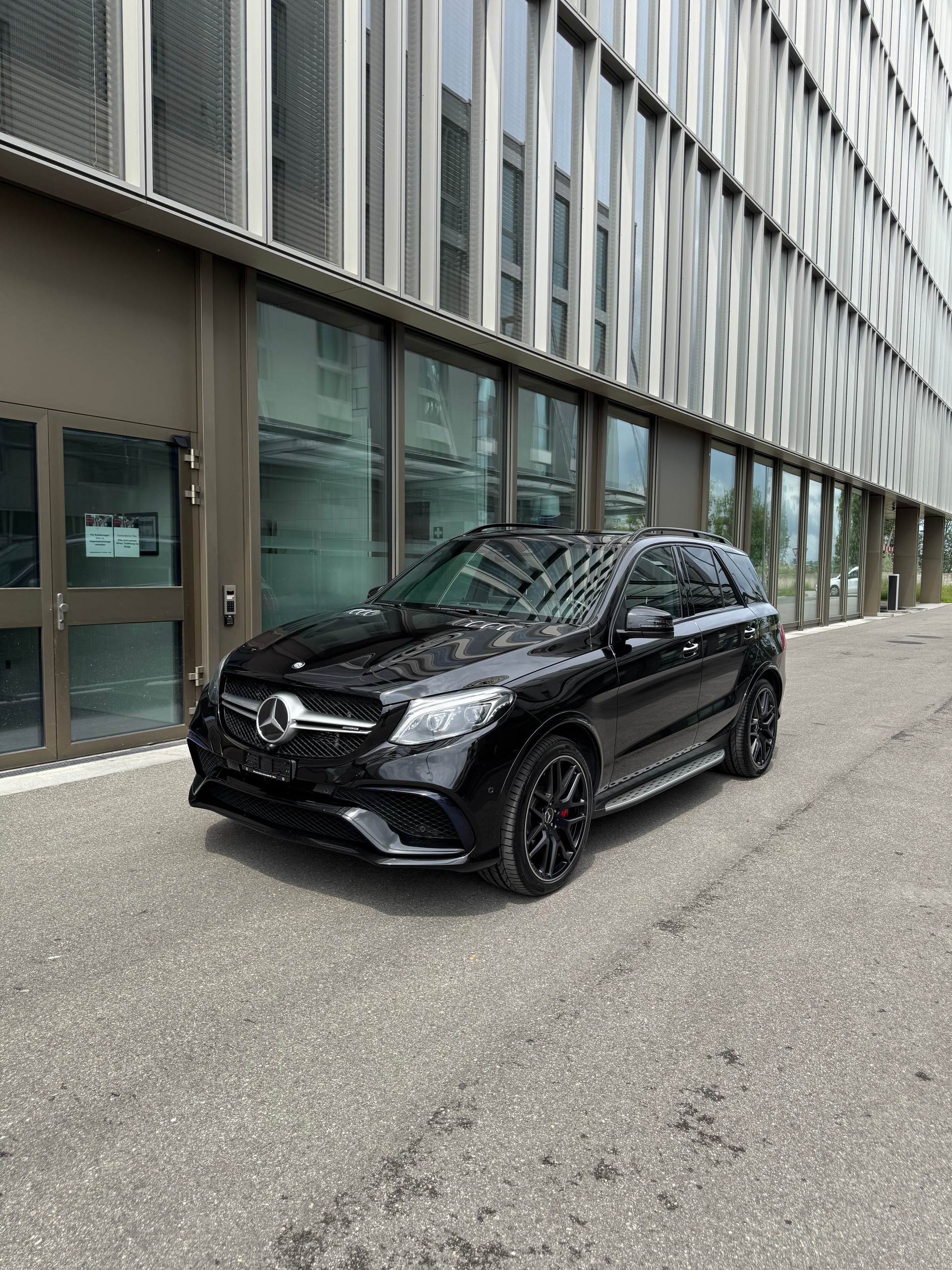 MERCEDES-BENZ GLE 63 S AMG 4Matic Speedshift Plus 7G-Tronic-image-6