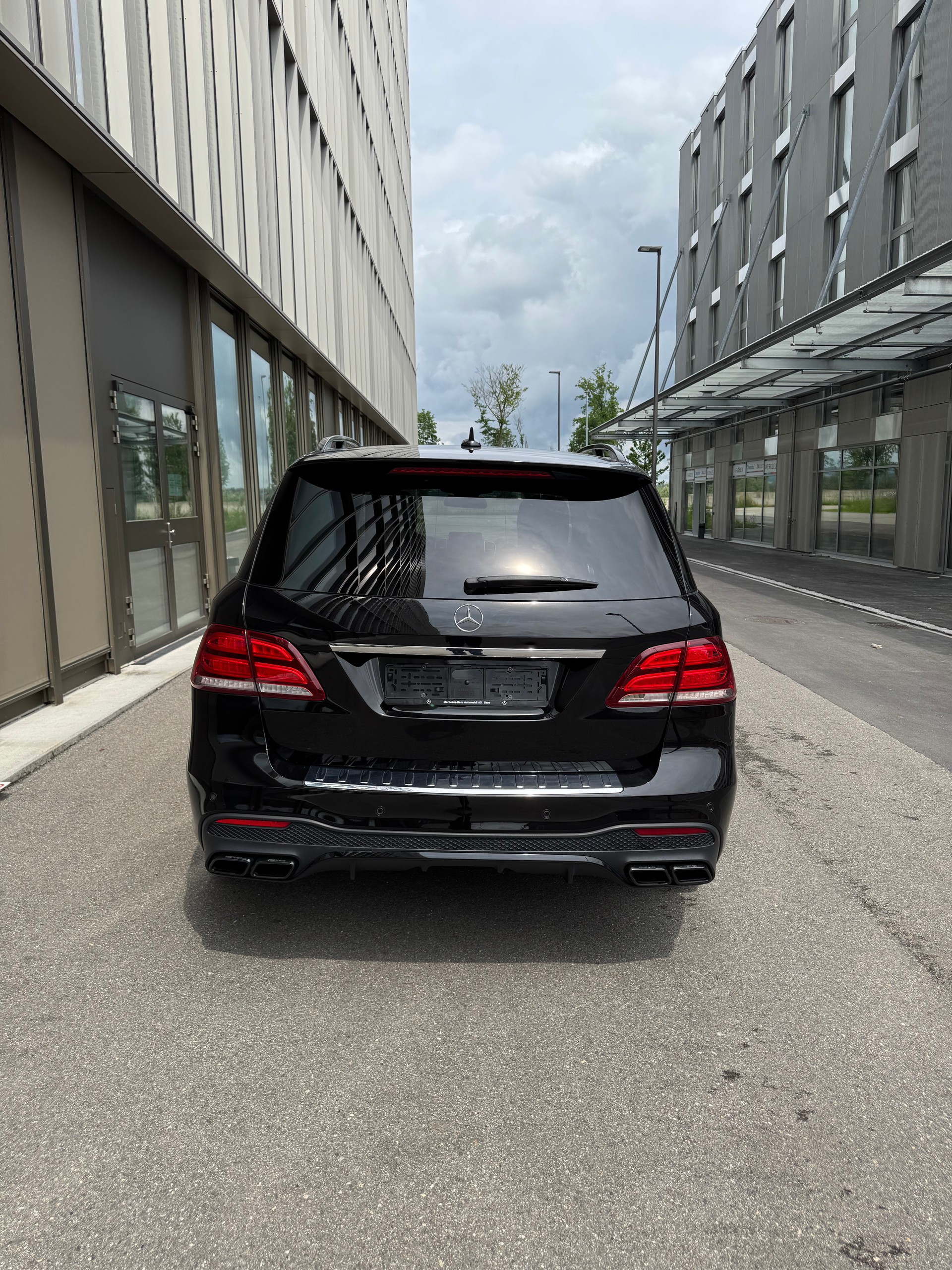 MERCEDES-BENZ GLE 63 S AMG 4Matic Speedshift Plus 7G-Tronic-image-5