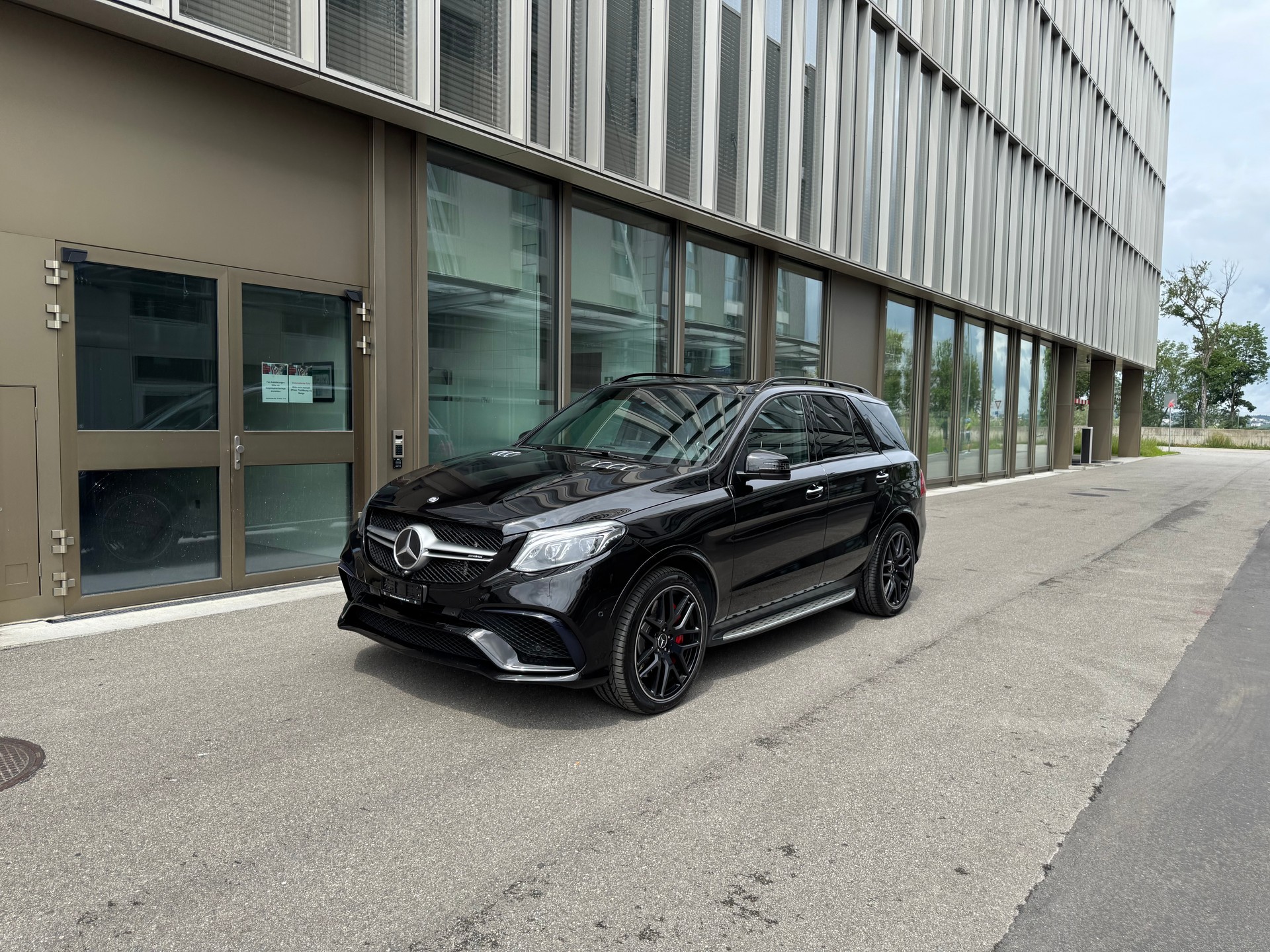 MERCEDES-BENZ GLE 63 S AMG 4Matic Speedshift Plus 7G-Tronic-image-7