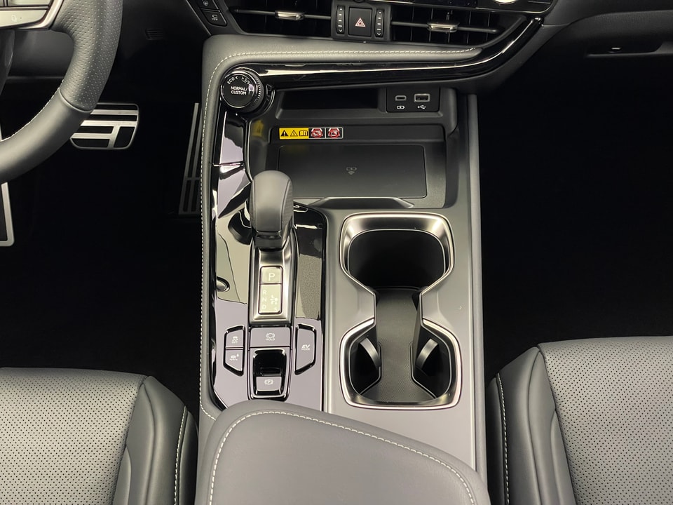 NX 350h F Sport E-FOUR Voll-Hybrid