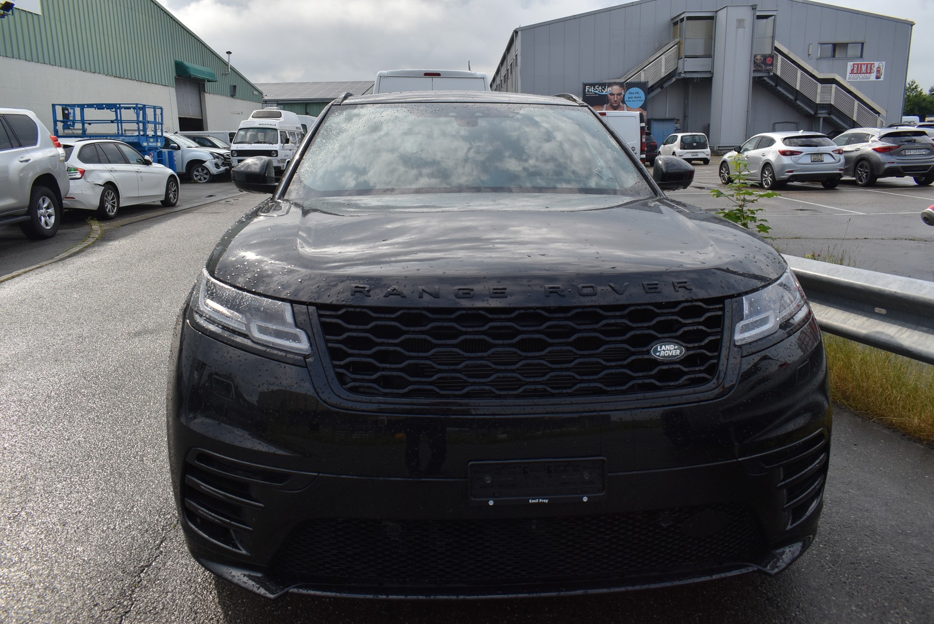 LAND ROVER Range Rover Velar R-Dynamic D 300 Automatic-image-5