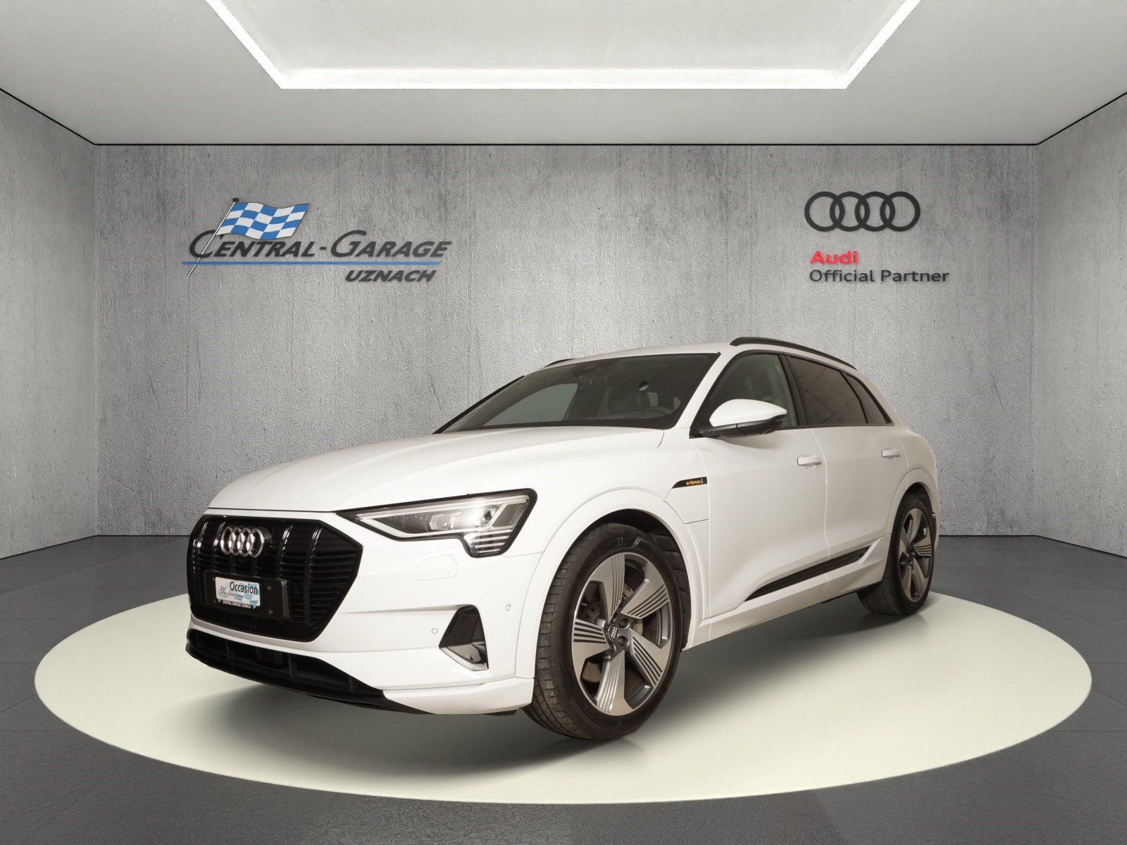 AUDI e-tron 55 Advanced quattro (SUV / GelÃ¤ndewagen)