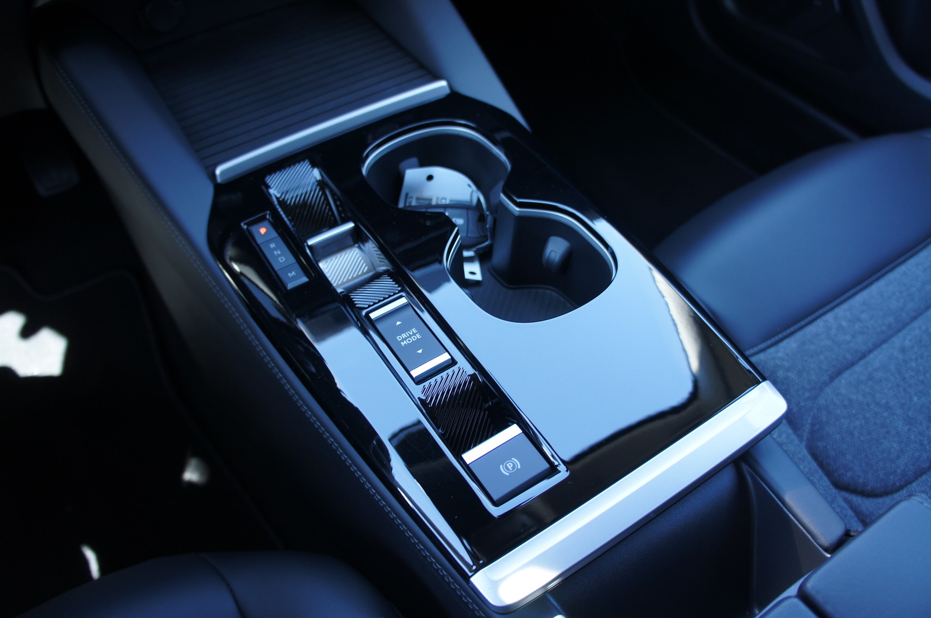 CITROEN C5 X 1.2i PureTech Swiss Edition EAT8-image-14