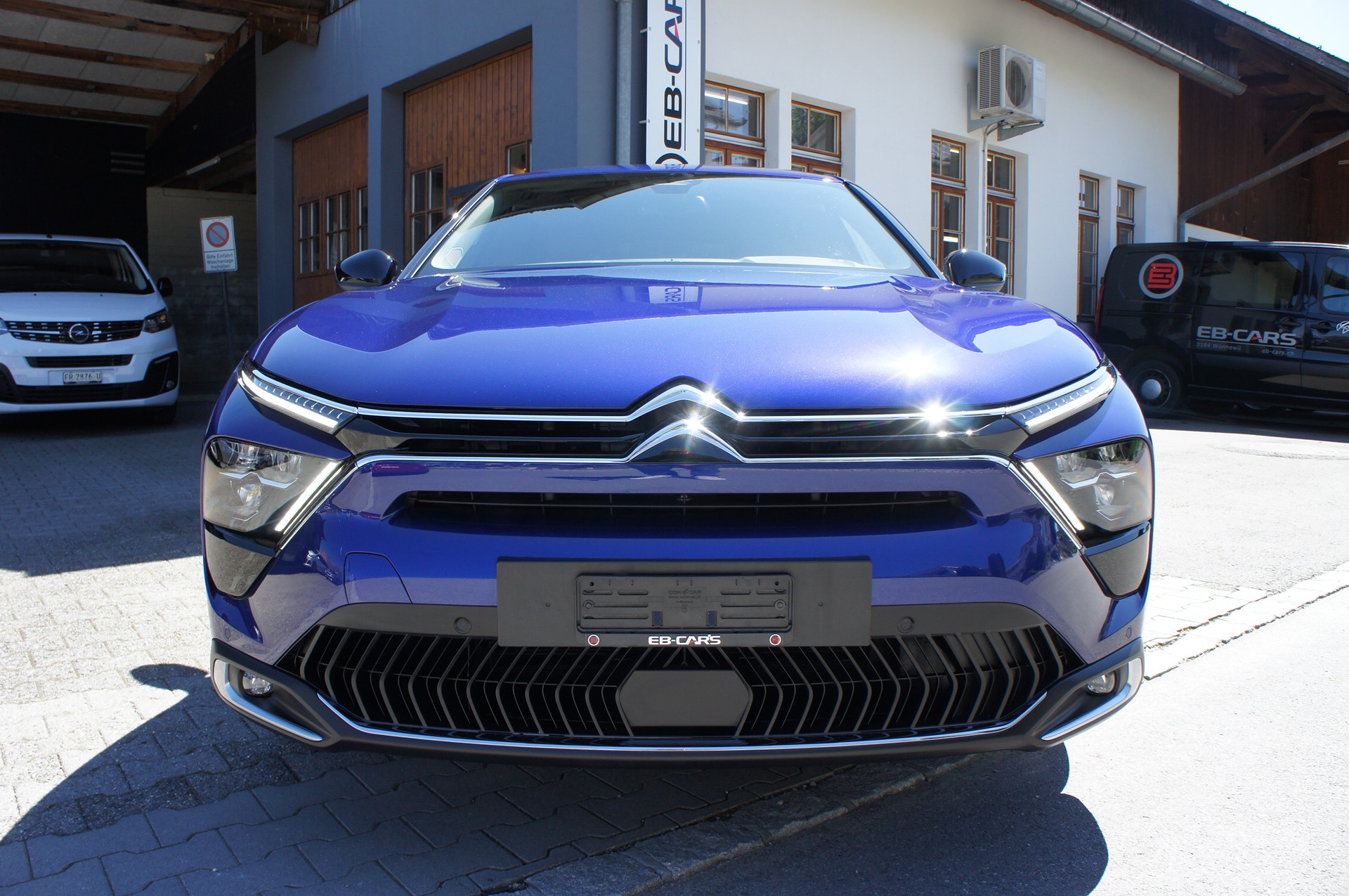 CITROEN C5 X 1.2i PureTech Swiss Edition EAT8-image-6
