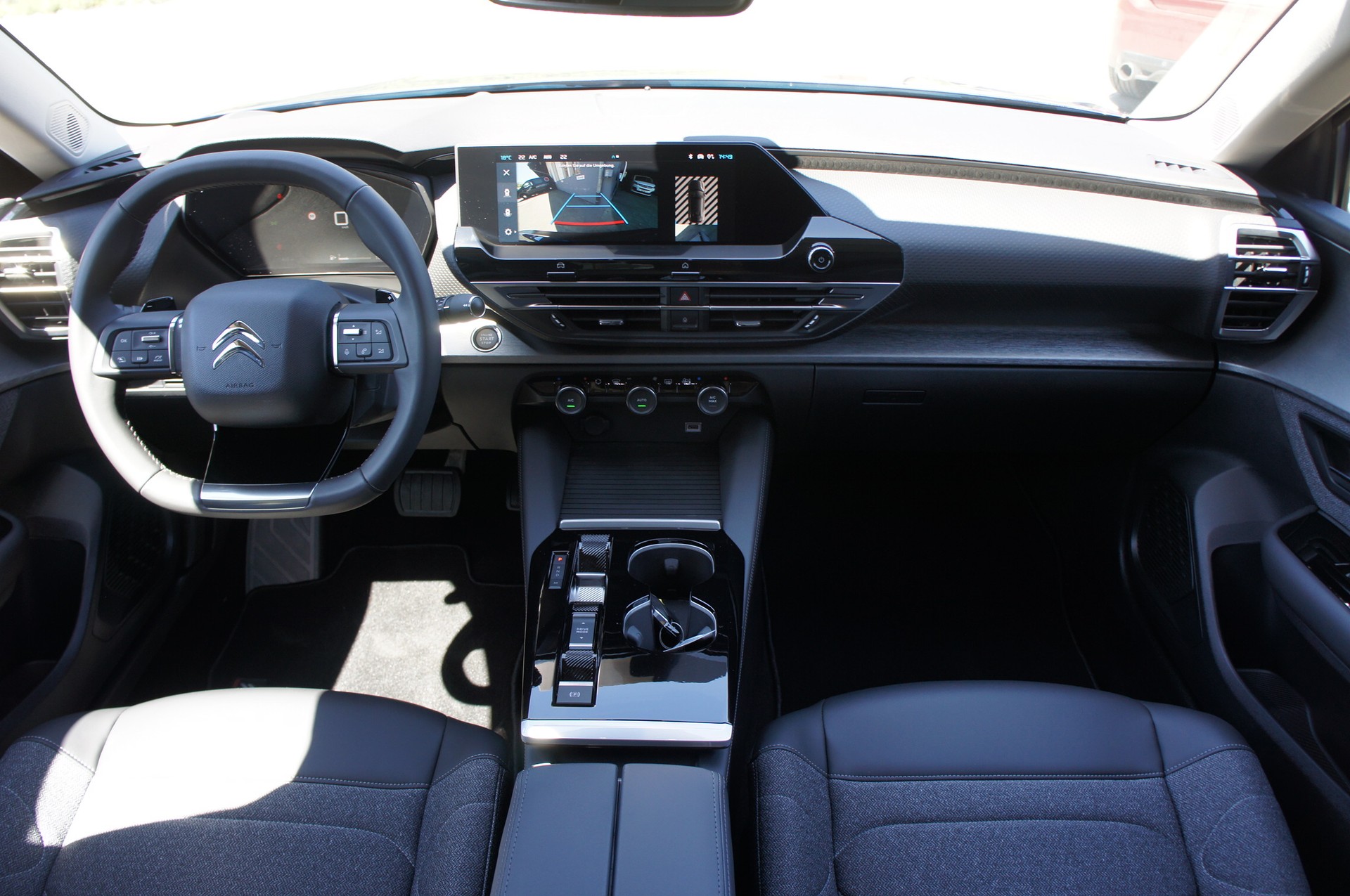 CITROEN C5 X 1.2i PureTech Swiss Edition EAT8-image-9