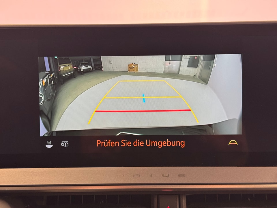 Prius 2.0 Plug-In-Hybrid Style