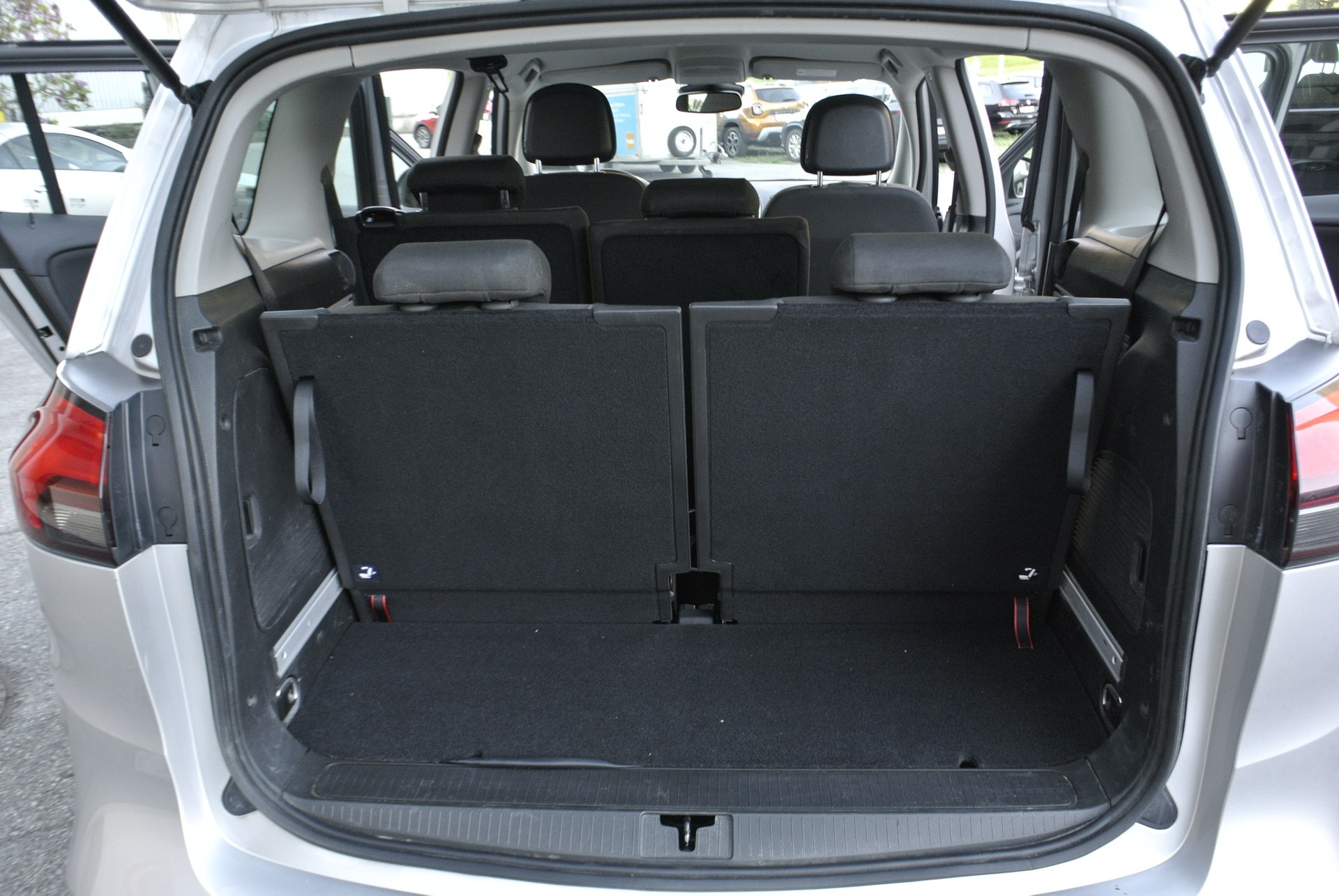 OPEL Zafira Tourer 1.6i 16V CNG Turbo Active Edition-image-18