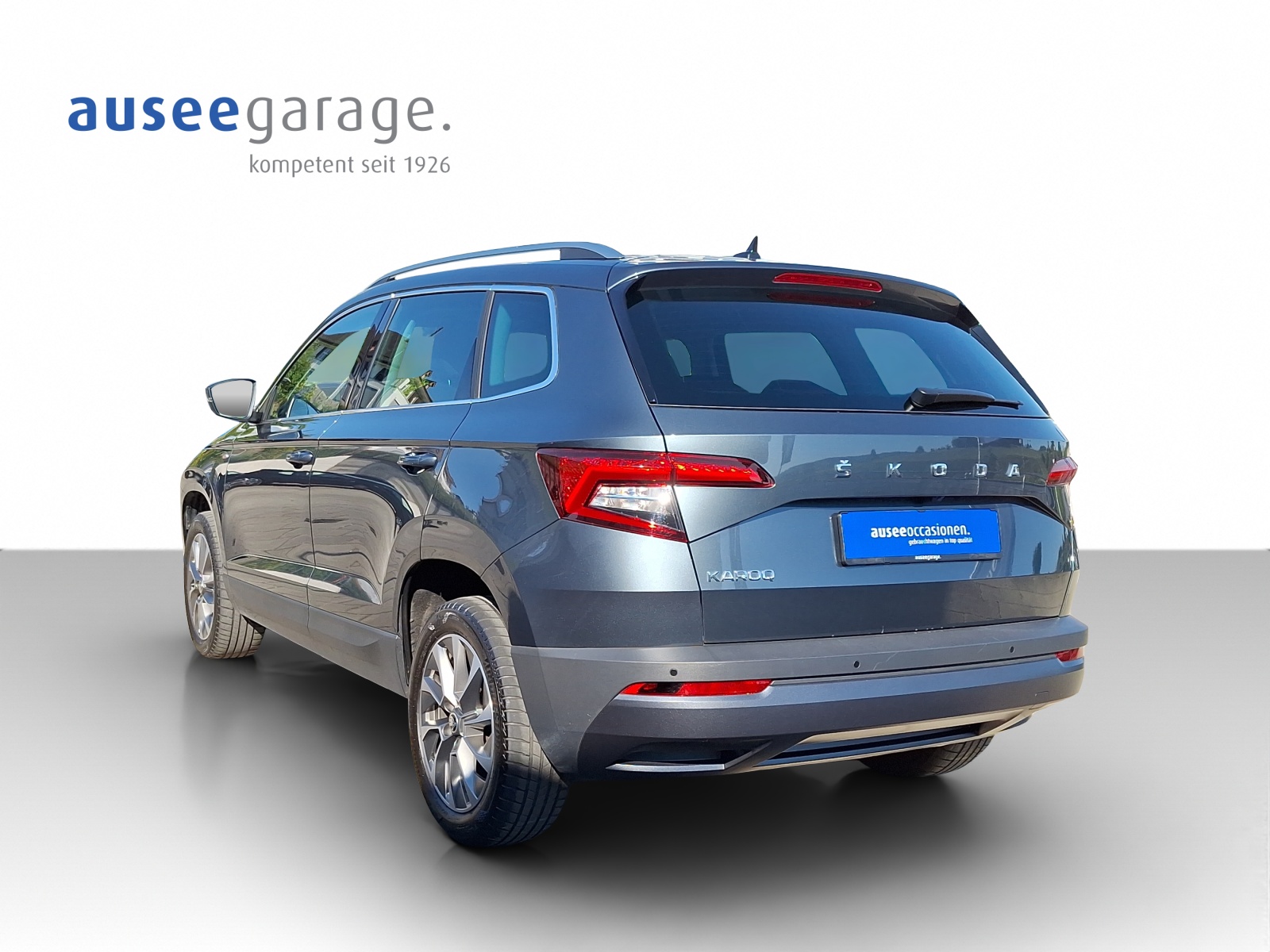 SKODA Karoq 1.5 TSI ACT Clever DSG-showroom-element-2