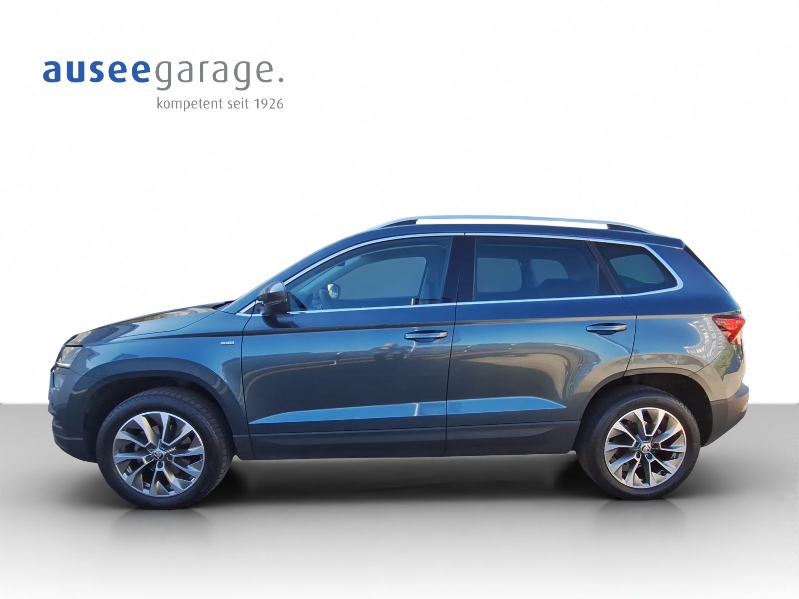 SKODA Karoq 1.5 TSI ACT Clever DSG-showroom-element-1