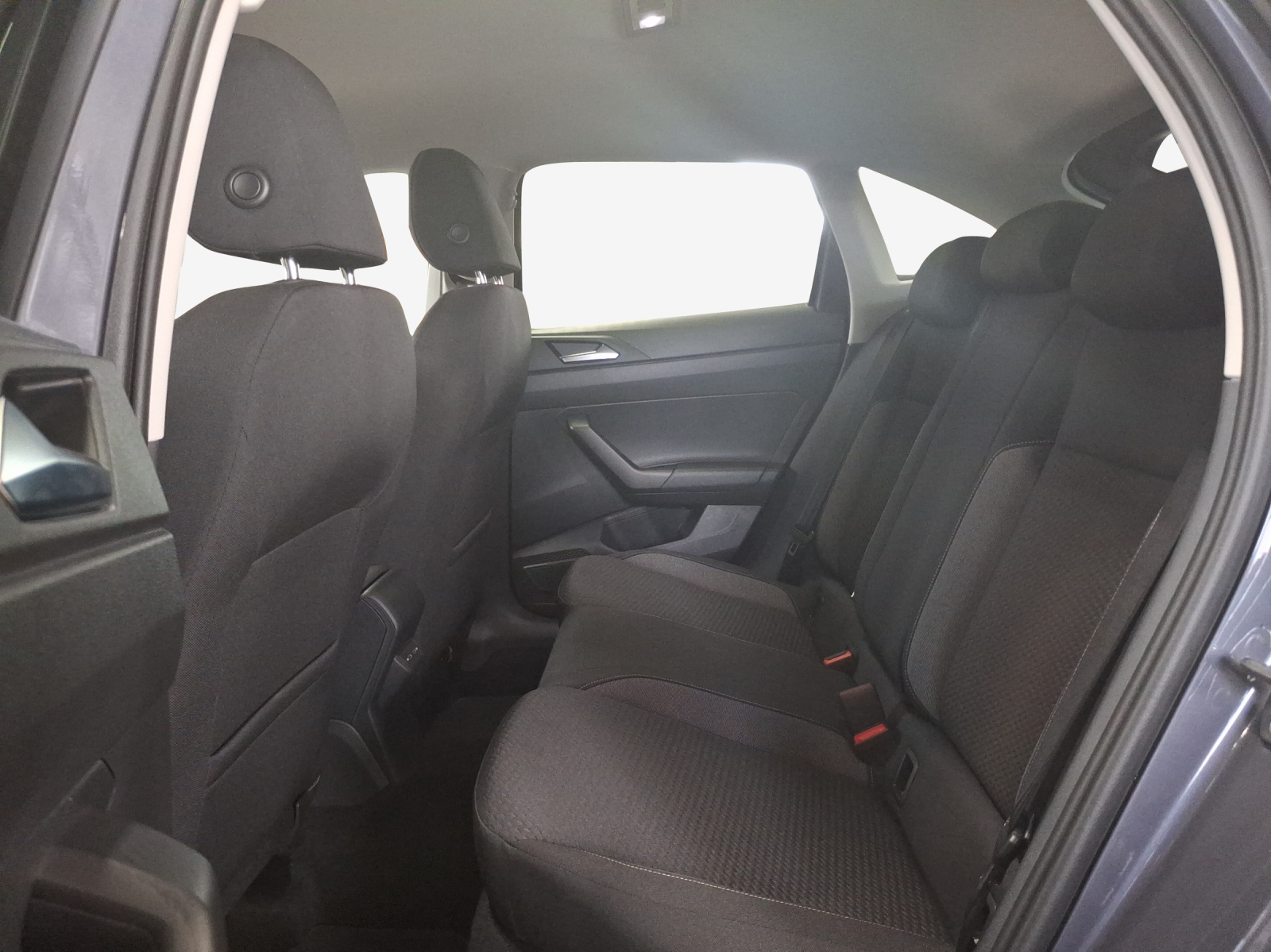 VW Taigo 1.0 TSI Life United DSG-image-11